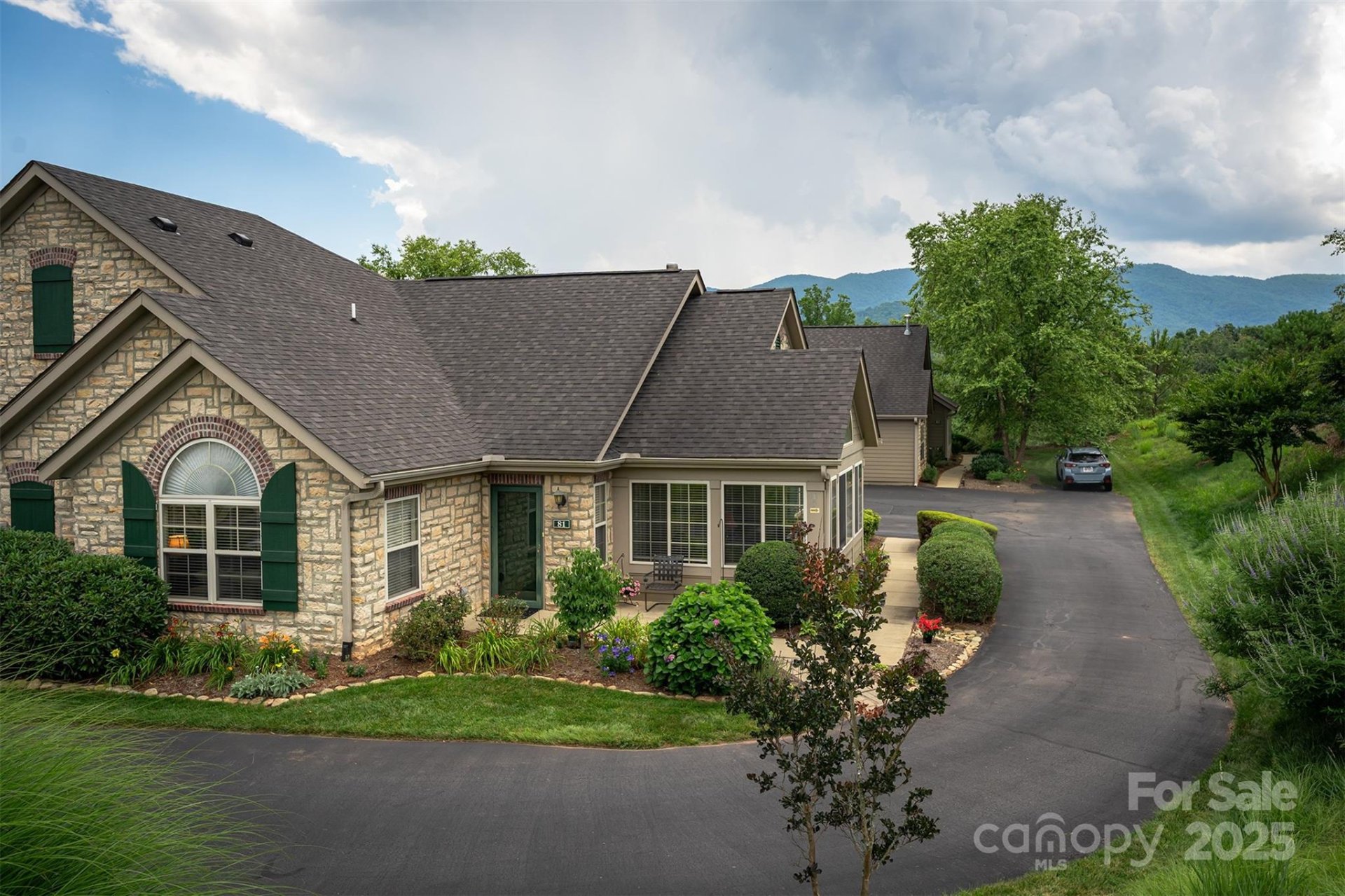 Property image 3 at 81 Outlook Circle, Swannanoa, NC 28778