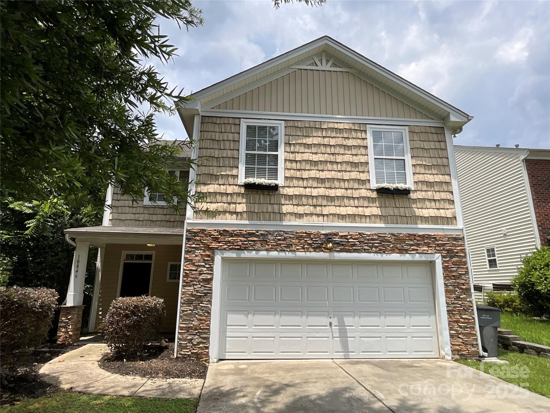 10846 Traders Court