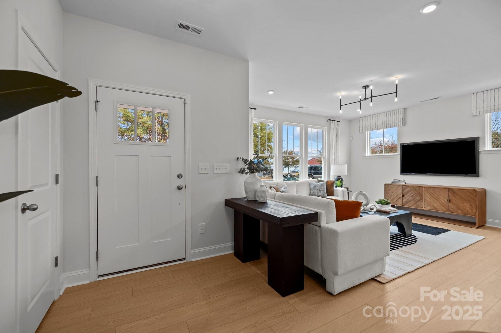 Property image 2 at 2903 Herringbone Road, Charlotte, NC 28208