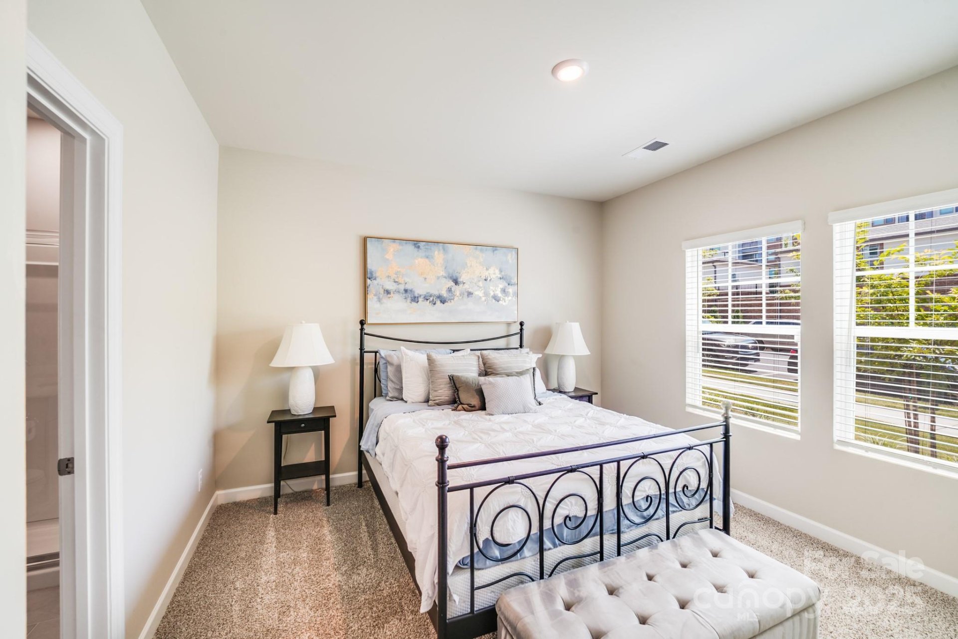 Property image 5 at 3738 Memorial Parkway, Charlotte, NC 28278