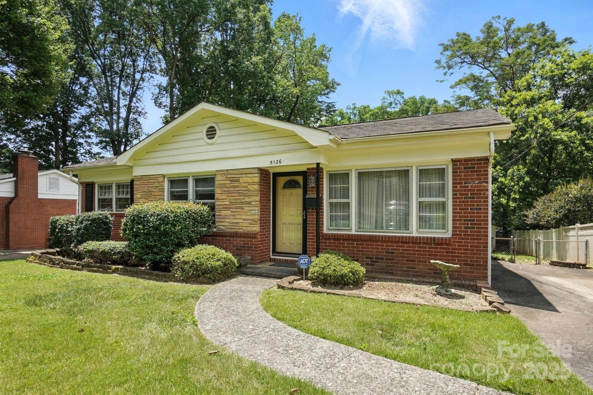Property image 4 at 5126 Unaka Avenue, Charlotte, NC 28205