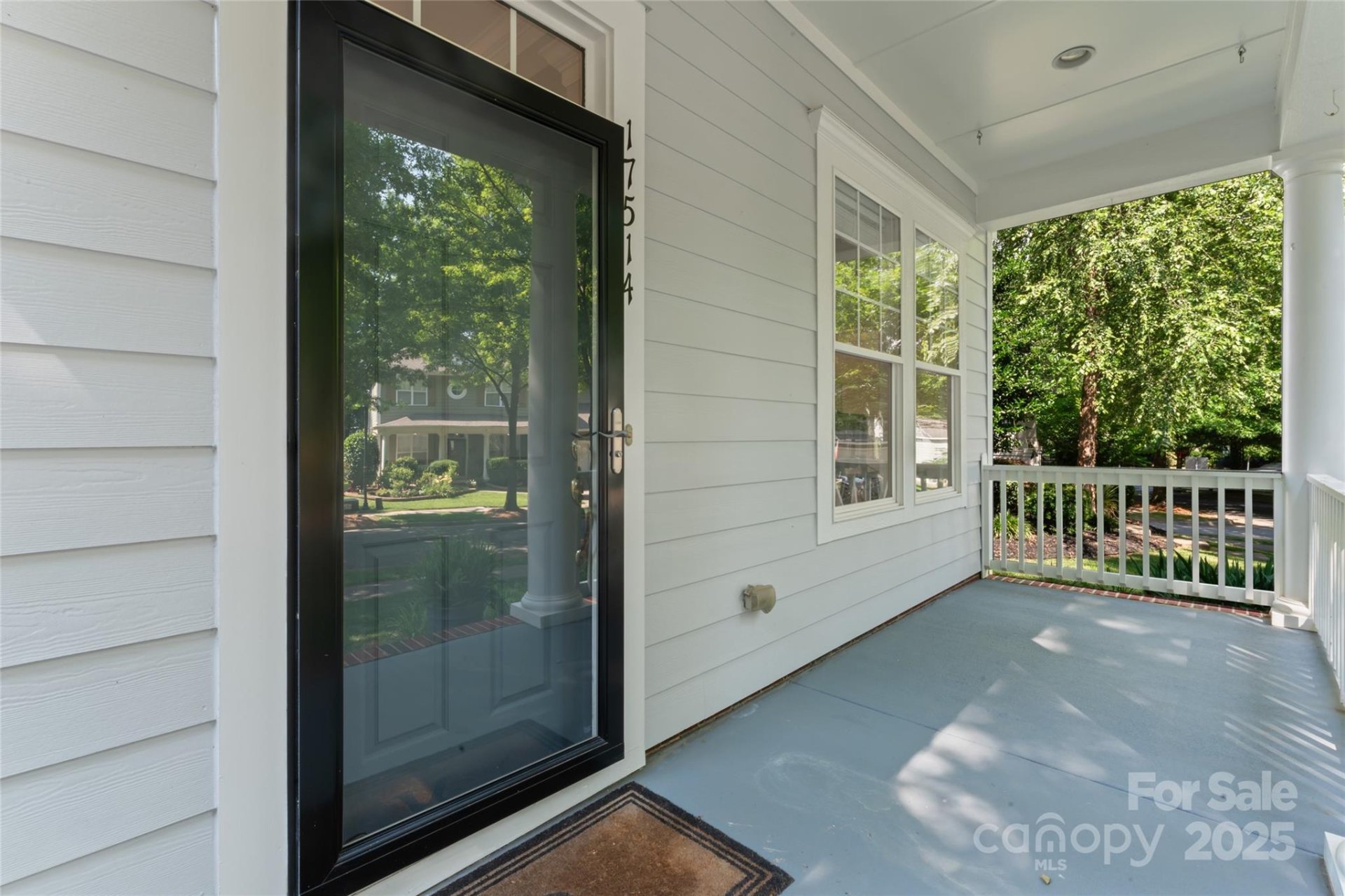 Property image 4 at 17514 Harbor Walk Drive, Cornelius, NC 28031