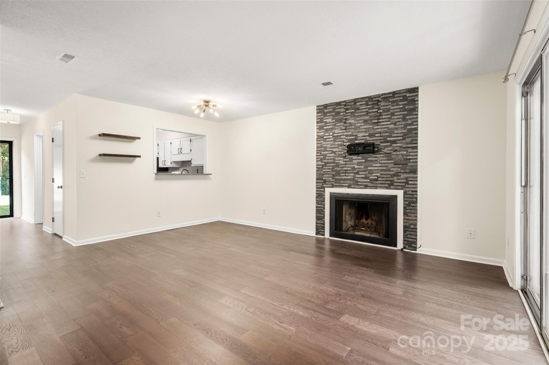 Property image 3 at 6013 Heath Valley Road, Charlotte, NC 28210