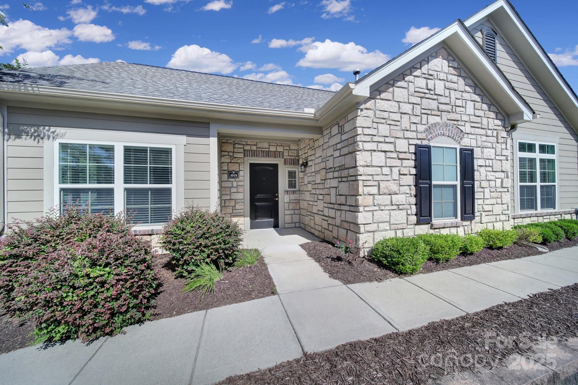 Property image 1 at 4919 Polo Gate Boulevard, Charlotte, NC 28216