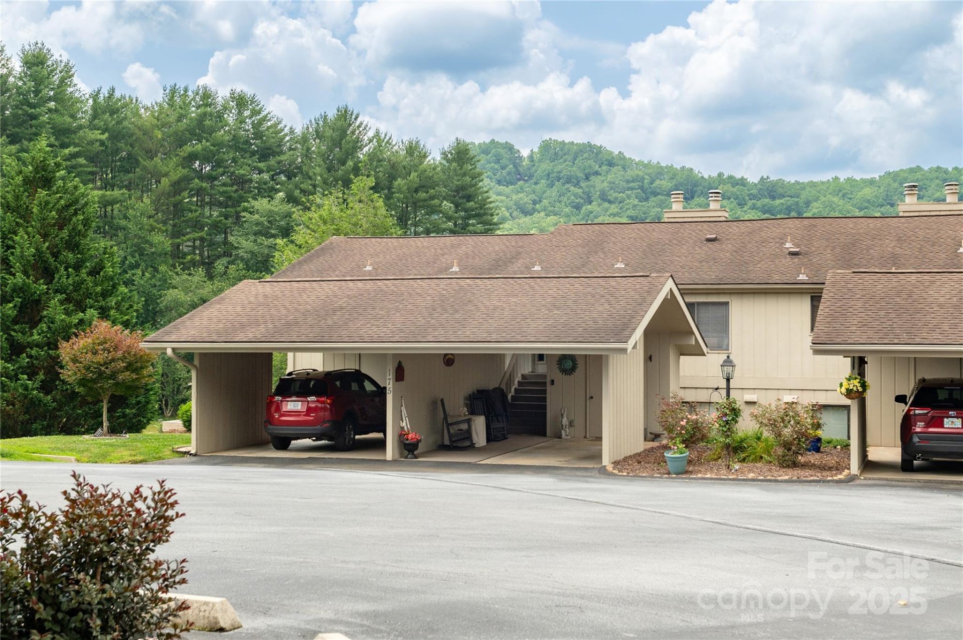 Property image 2 at 175 Glen Cannon Point, Pisgah Forest, NC 28768