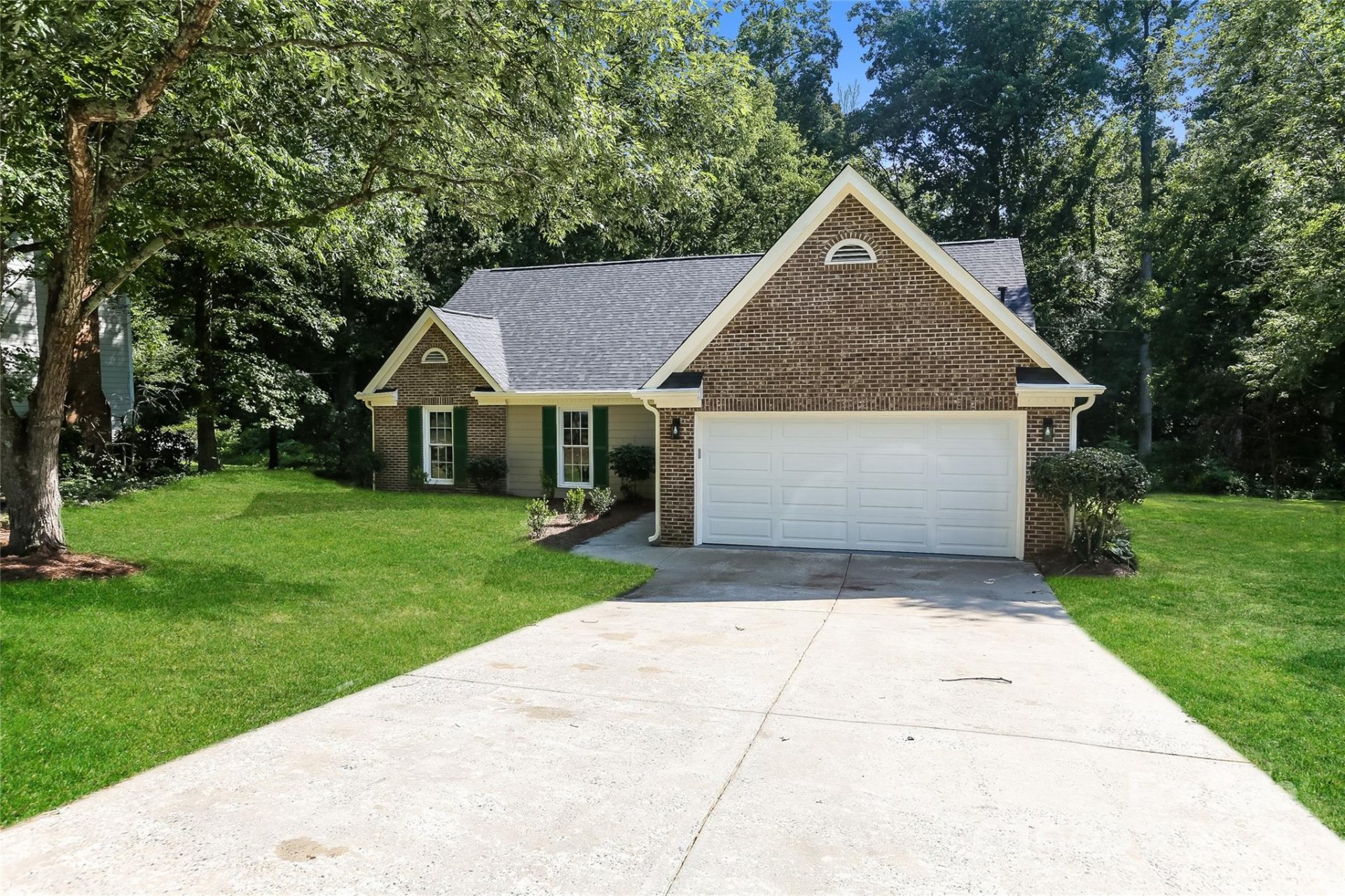 Property image 2 at 9409 Vera Jones Lane, Charlotte, NC 28213