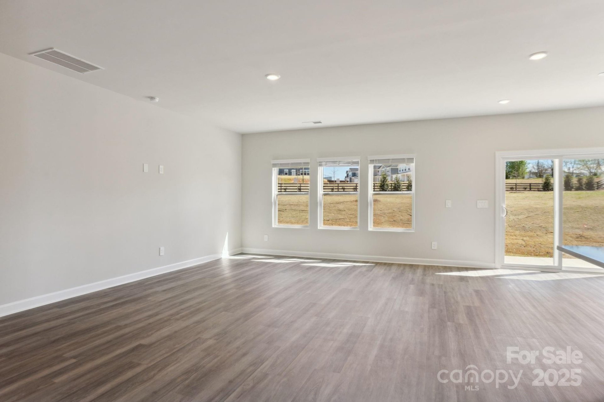 Property image 4 at 132 Satchel Court, Mooresville, NC 28115