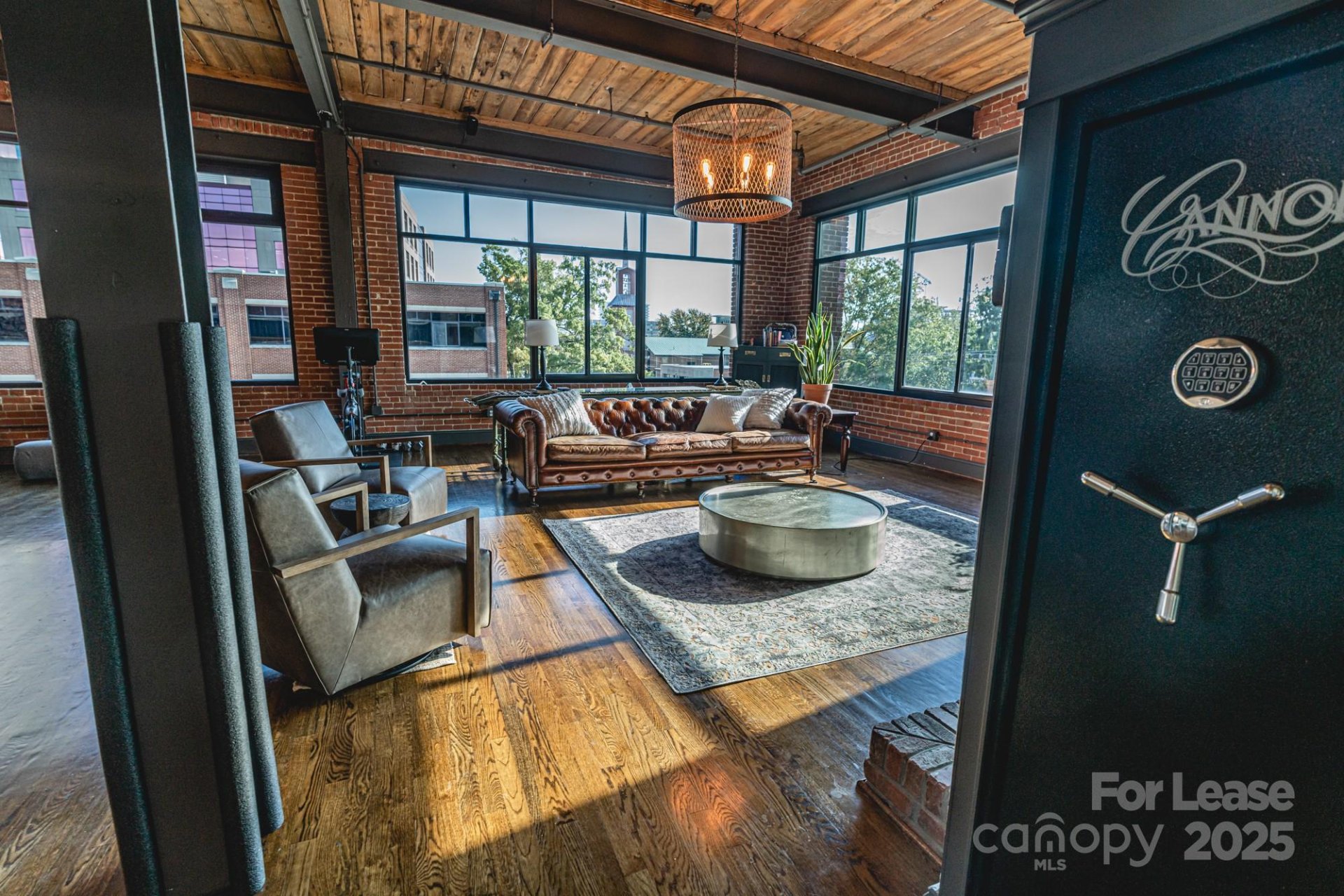 Property image 5 at 310 Arlington Avenue, Charlotte, NC 28203