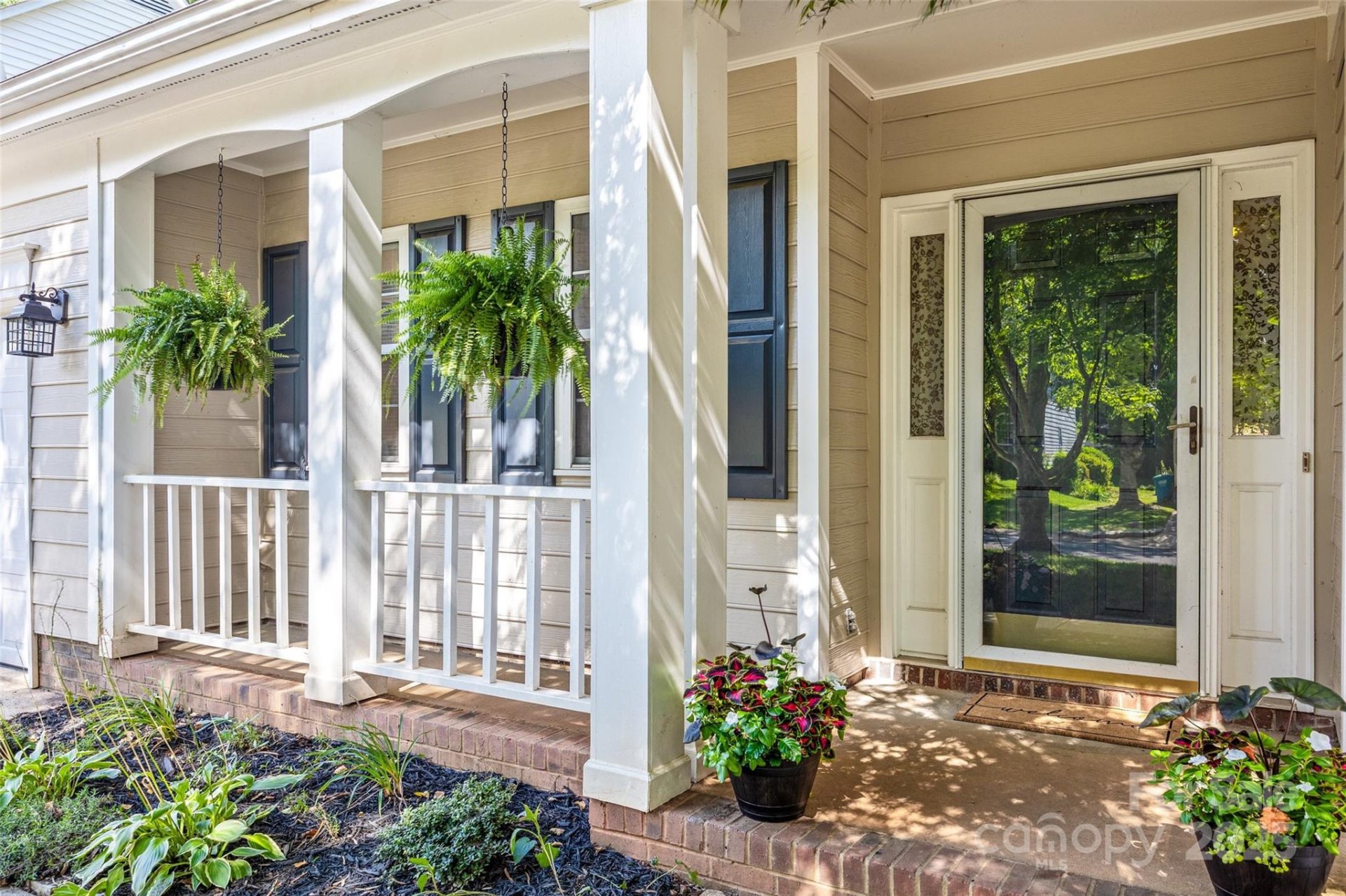 Property image 2 at 7029 Scuppernong Court, Charlotte, NC 28215