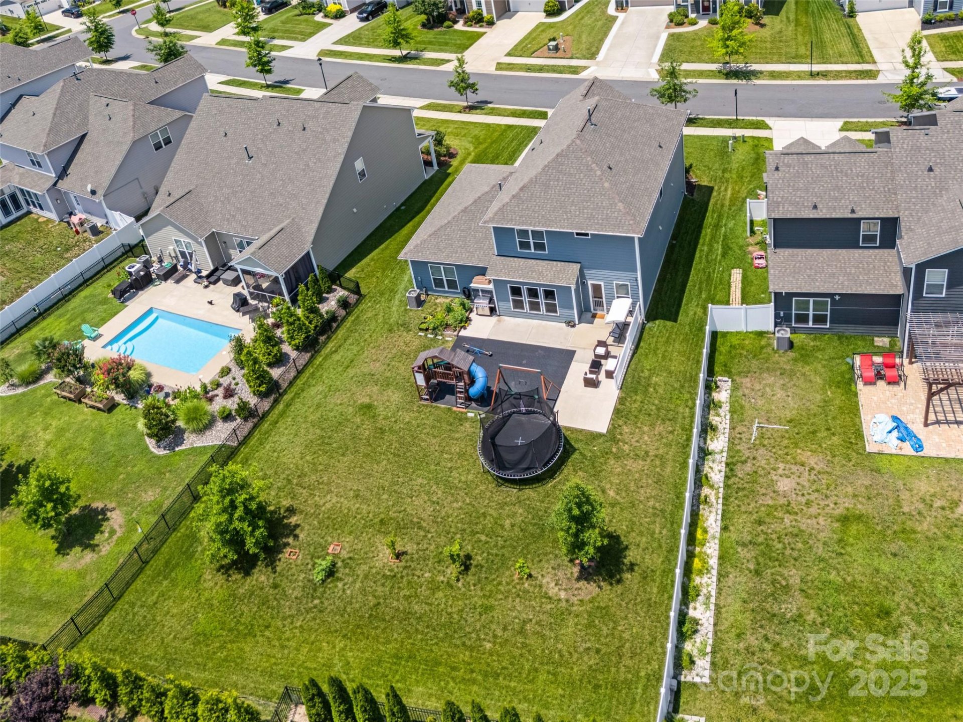 4035 Spring Garden Street