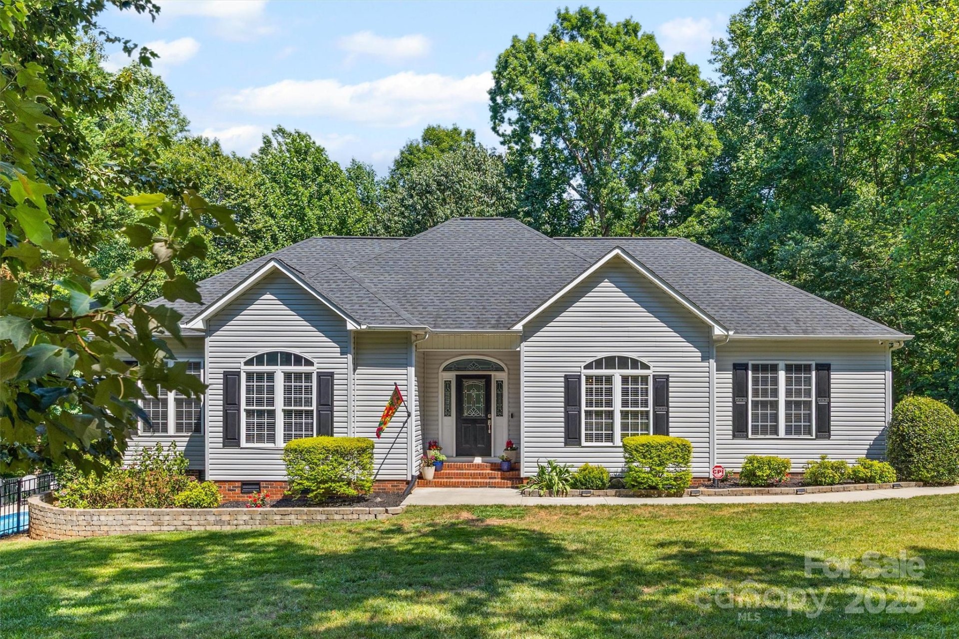 1528 Autumn Brook Lane