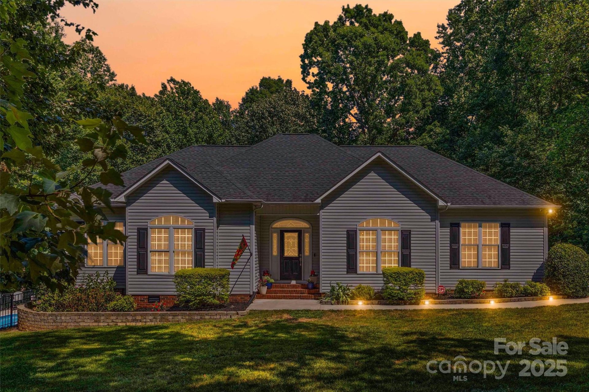 Property image 2 at 1528 Autumn Brook Lane, York, SC 29745