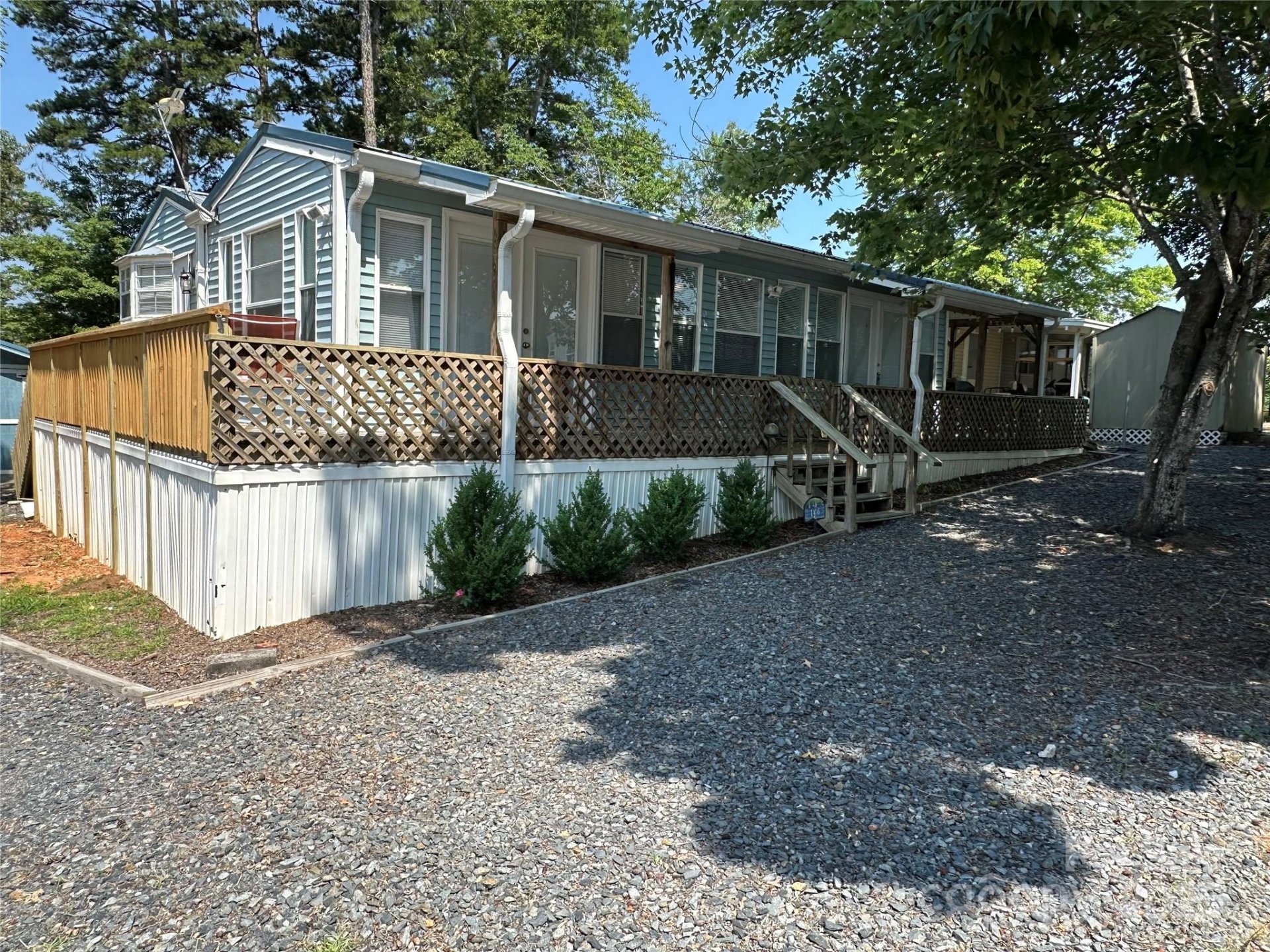 Property image 1 at 104 Pine Street, New London, NC 28127