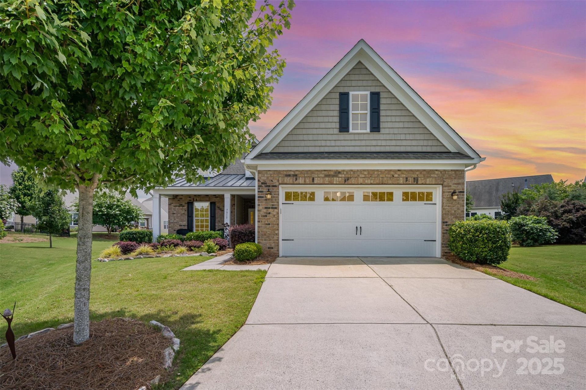 7015 Gracefield Lane