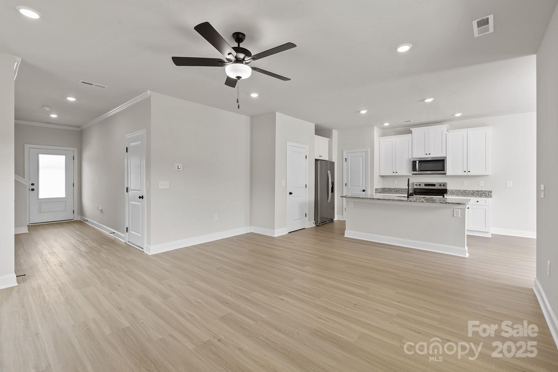 Property image 3 at 7019 Jerimoth Drive, Charlotte, NC 28215