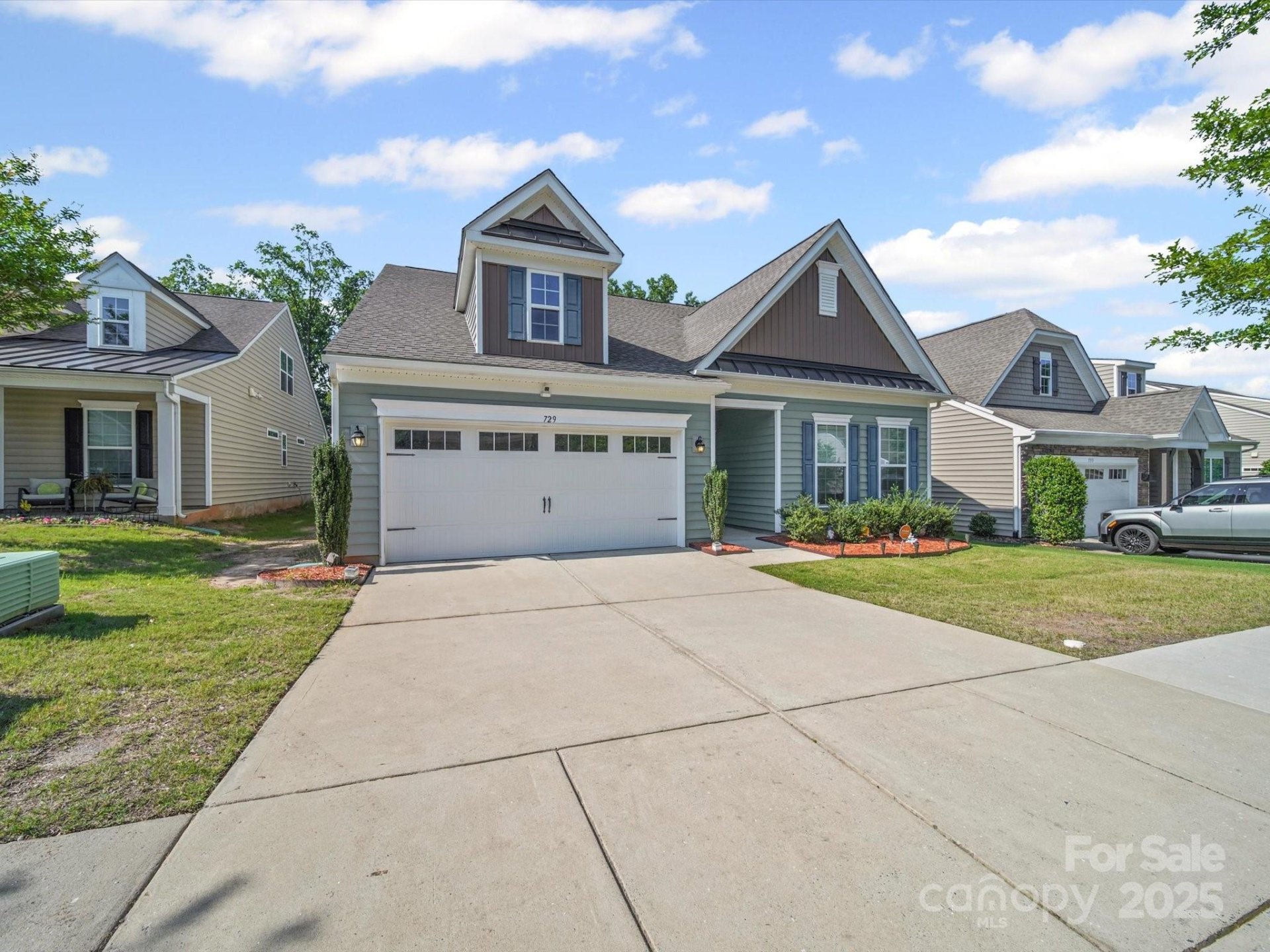 Property image 2 at 729 Bearcamp Way, Fort Mill, SC 29715