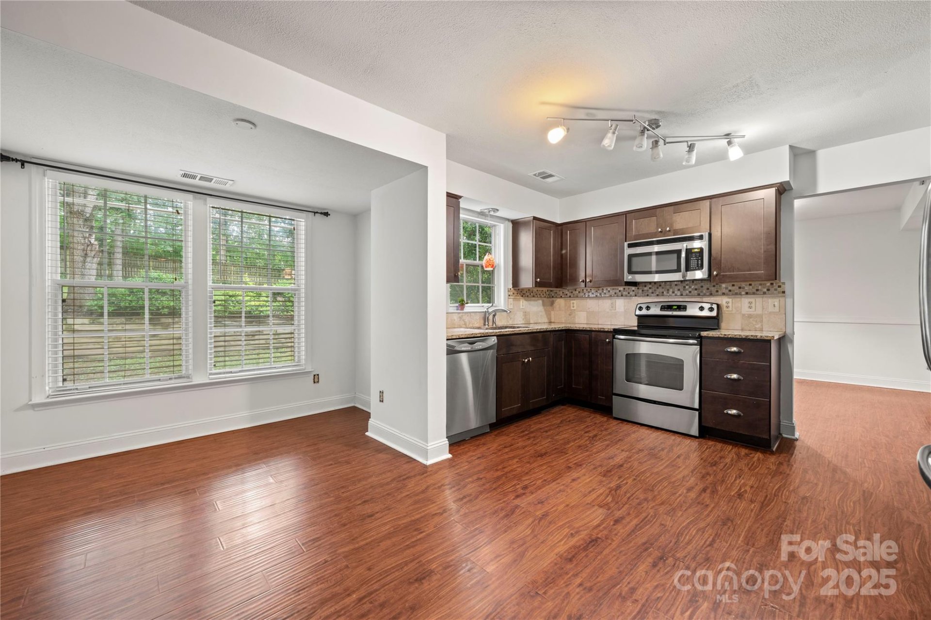 Property image 3 at 1230 Ridgebury Terrace, Matthews, NC 28105