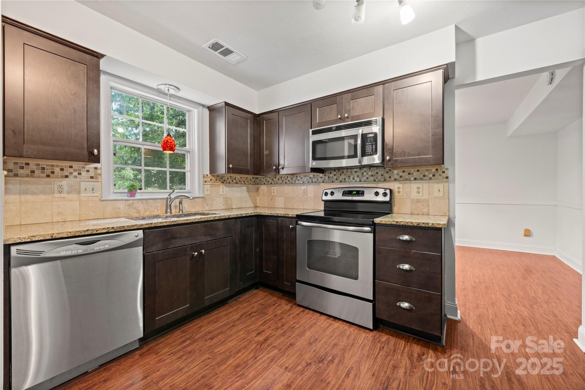 Property image 5 at 1230 Ridgebury Terrace, Matthews, NC 28105