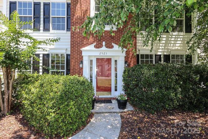 Property image 2 at 2923 Wheat Meadow Lane, Charlotte, NC 28270