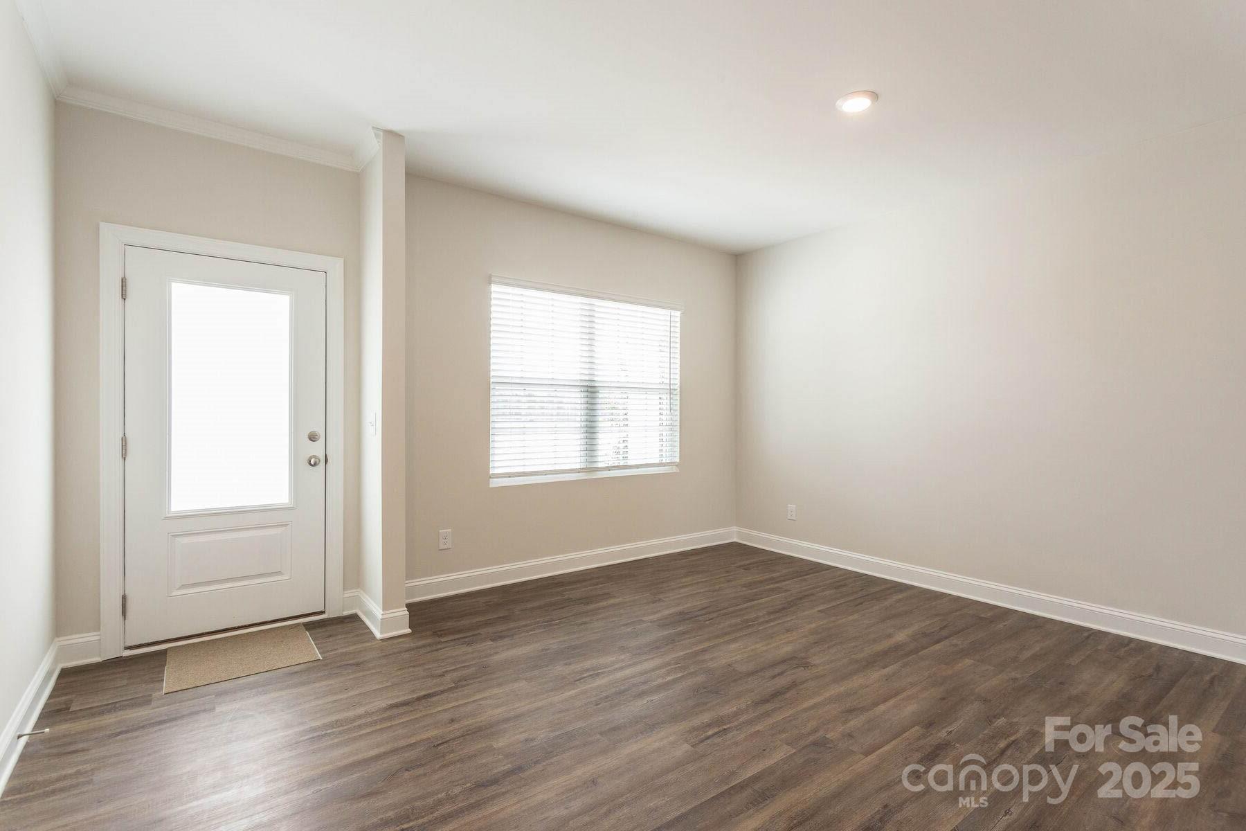 Property image 3 at 103 Sandypark Court, Troutman, NC 28166