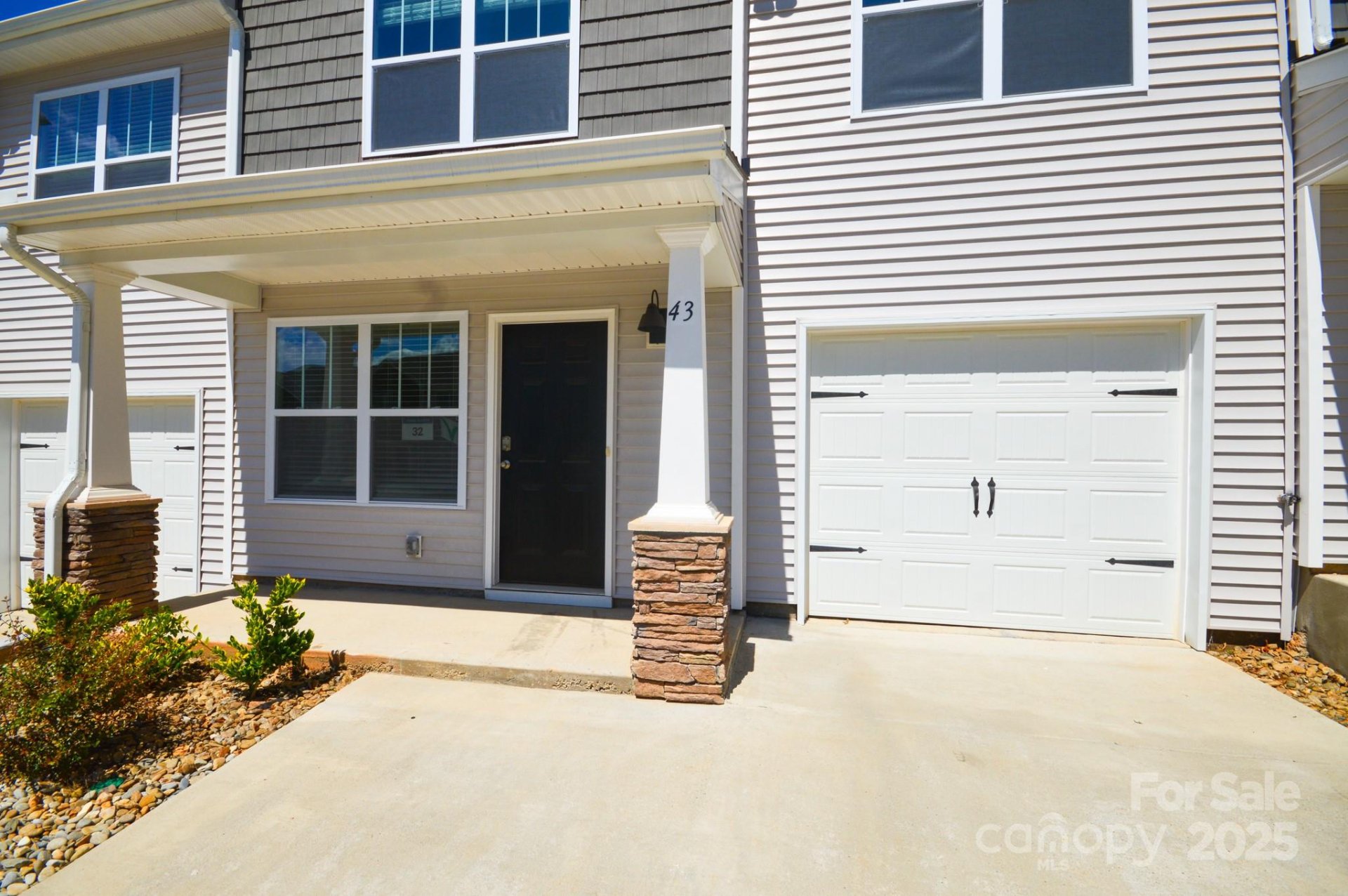 Property image 4 at 43 Cain Hollow Way, Asheville, NC 28806