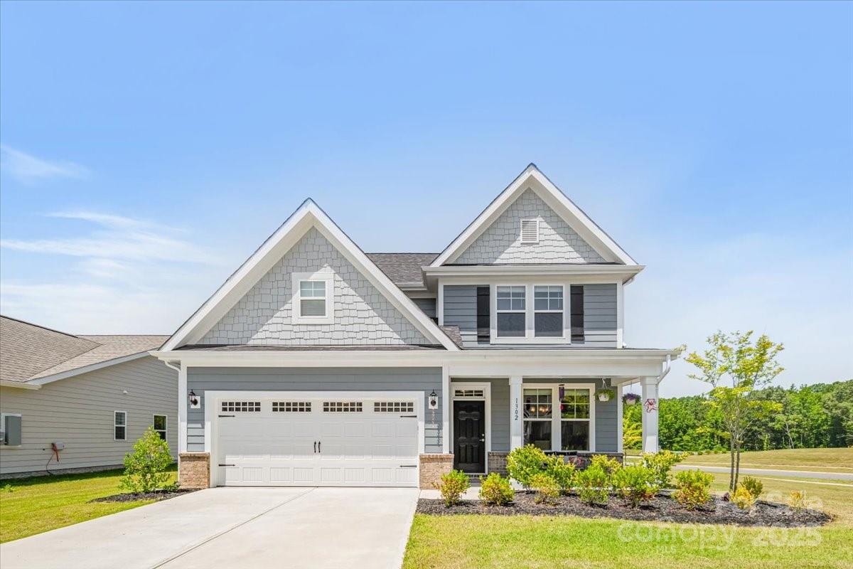 1302 Black Walnut Street