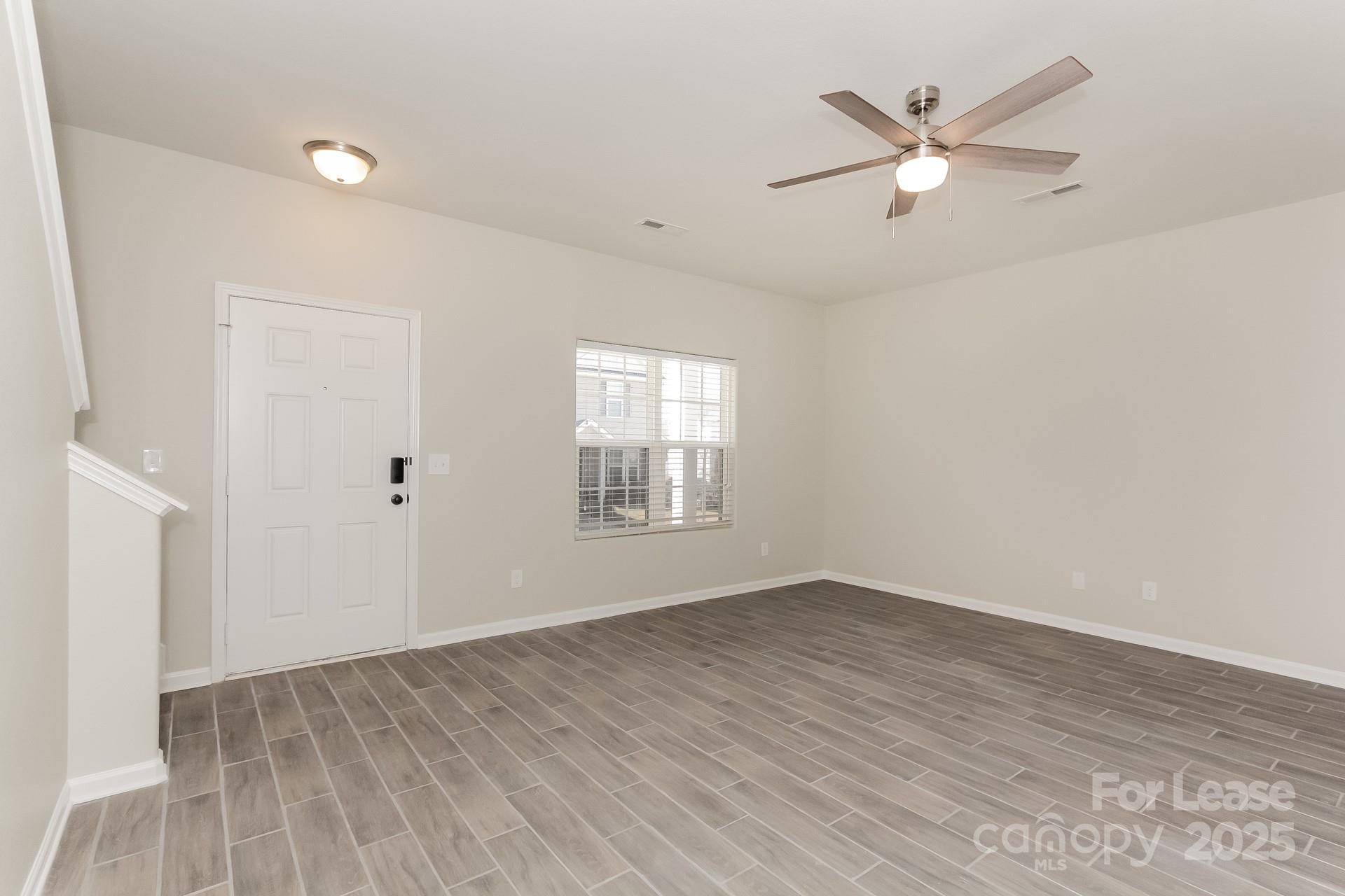 Property image 4 at 4009 Tulocay Lane, Charlotte, NC 28215