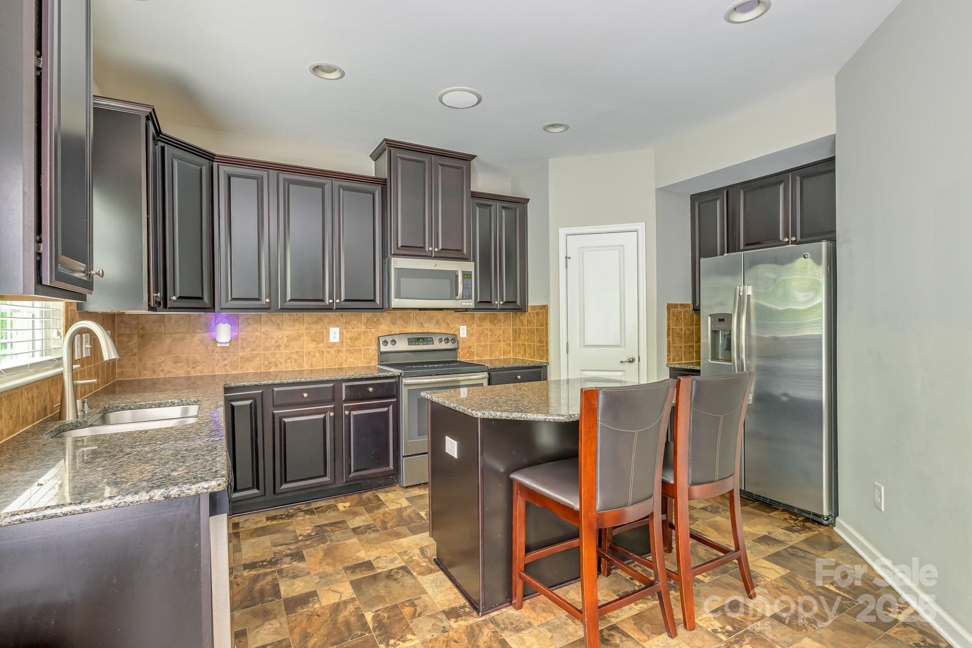 Property image 2 at 1295 Farm Branch Drive, Concord, NC 28027
