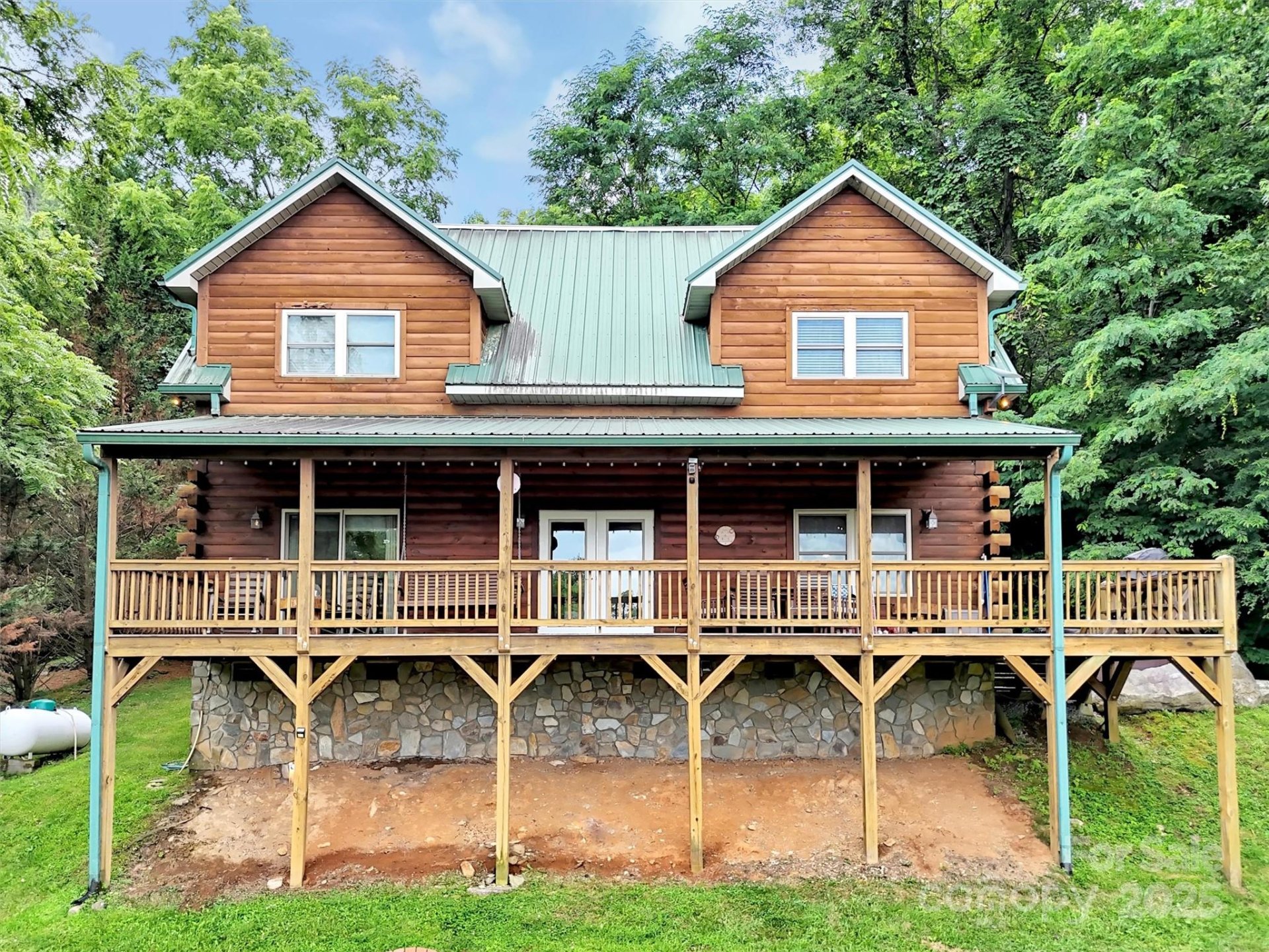 Property image 3 at 1064 Point Of View Drive, Waynesville, NC 28785