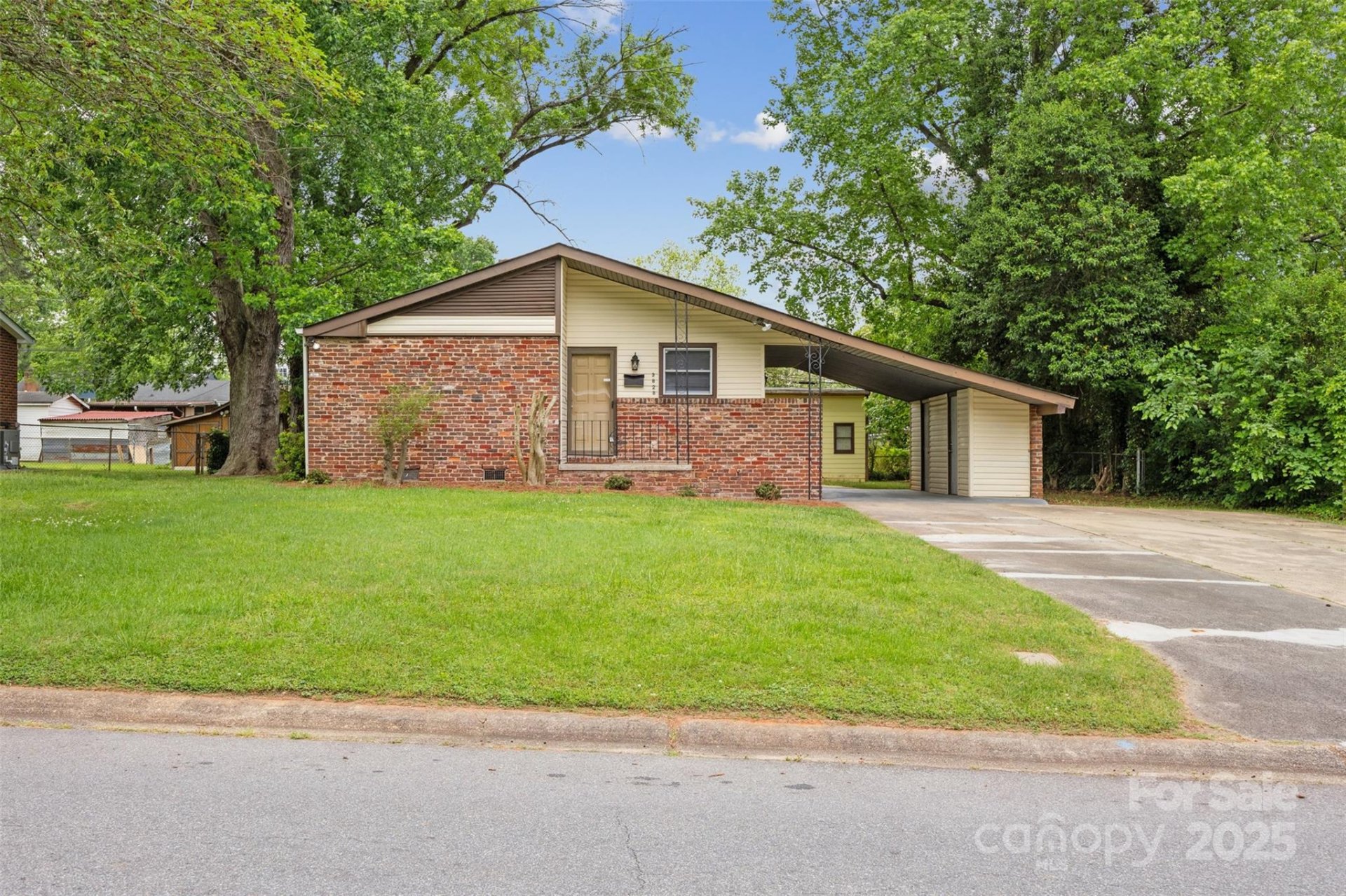 Property image 1 at 3828 Delgany Drive, Charlotte, NC 28215