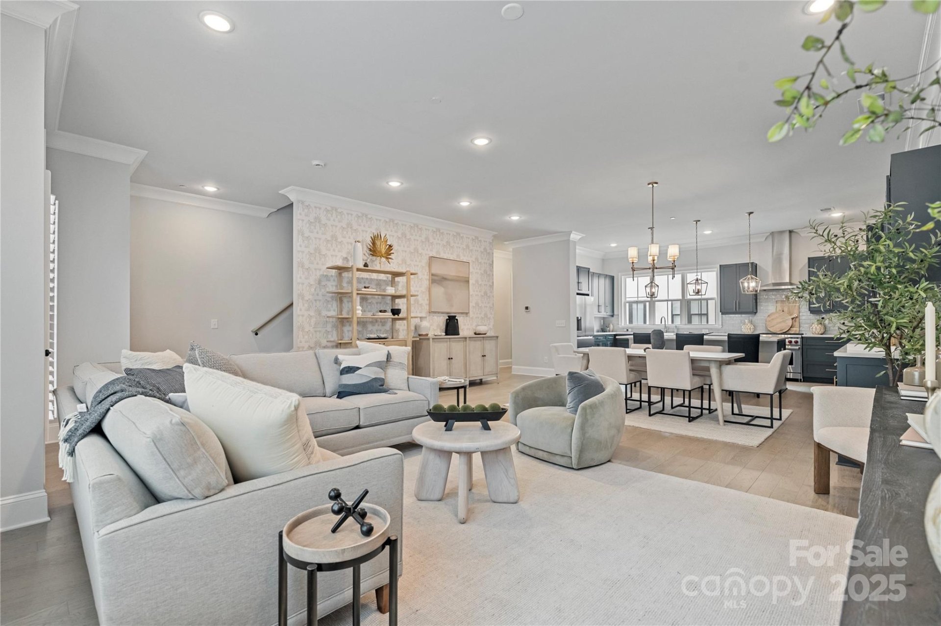 Property image 3 at 1111 Parkside Greenway Drive, Charlotte, NC 28209