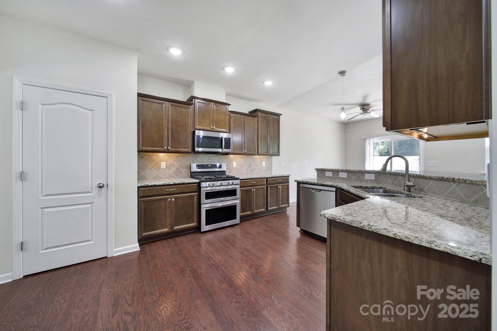 Property image 3 at 10328 Ebbets Road, Charlotte, NC 28273
