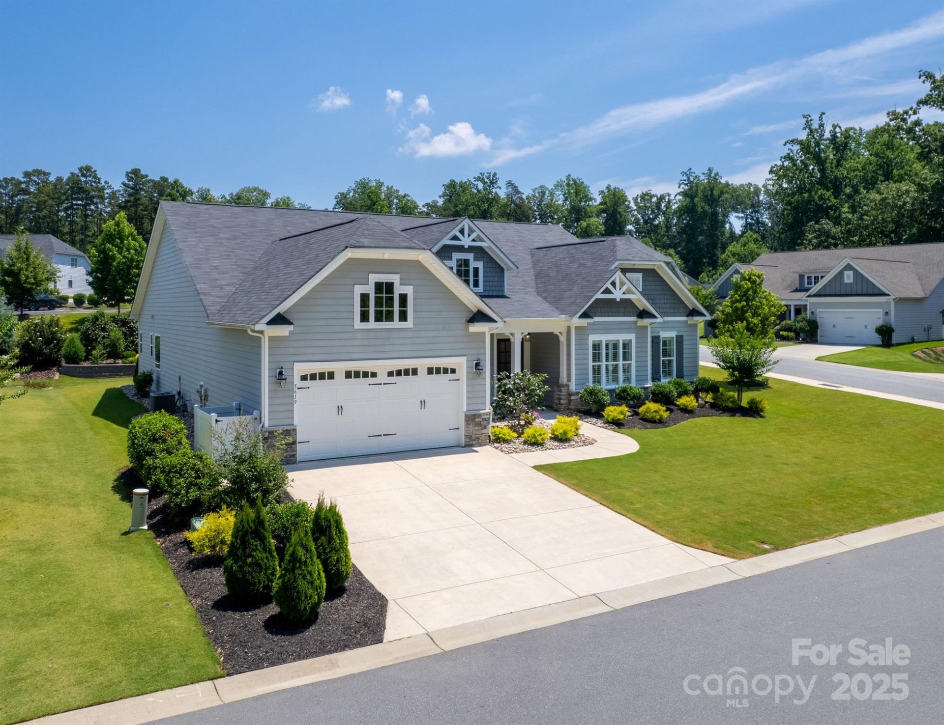 Property image 5 at 5619 Coastal Meadow Court, Denver, NC 28037