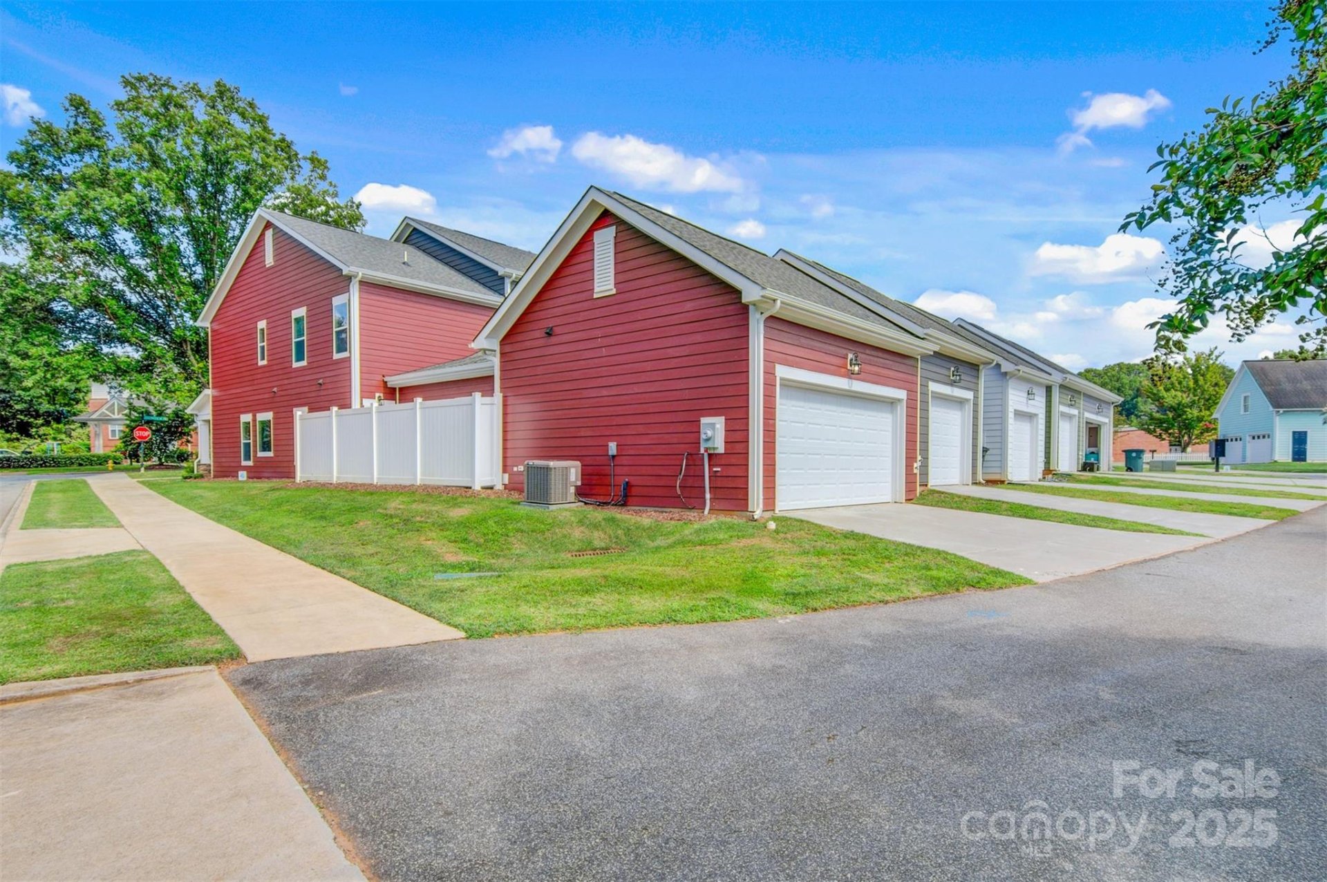 Property image 4 at 1801 Edgewater Drive, Conover, NC 28613