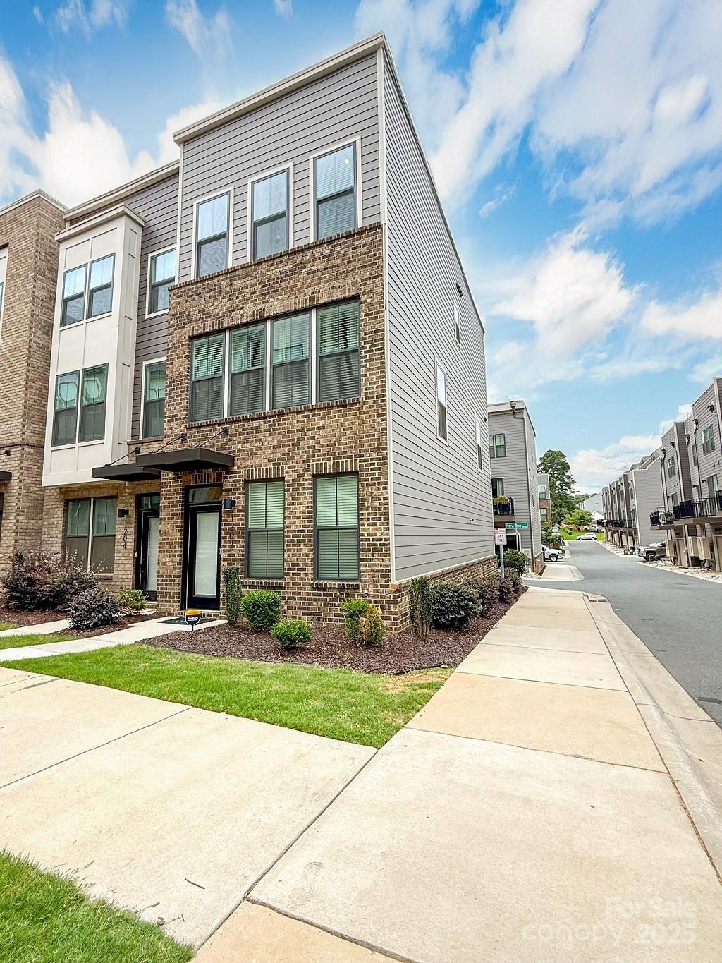 Property image 1 at 1202 Gleason Way, Charlotte, NC 28217