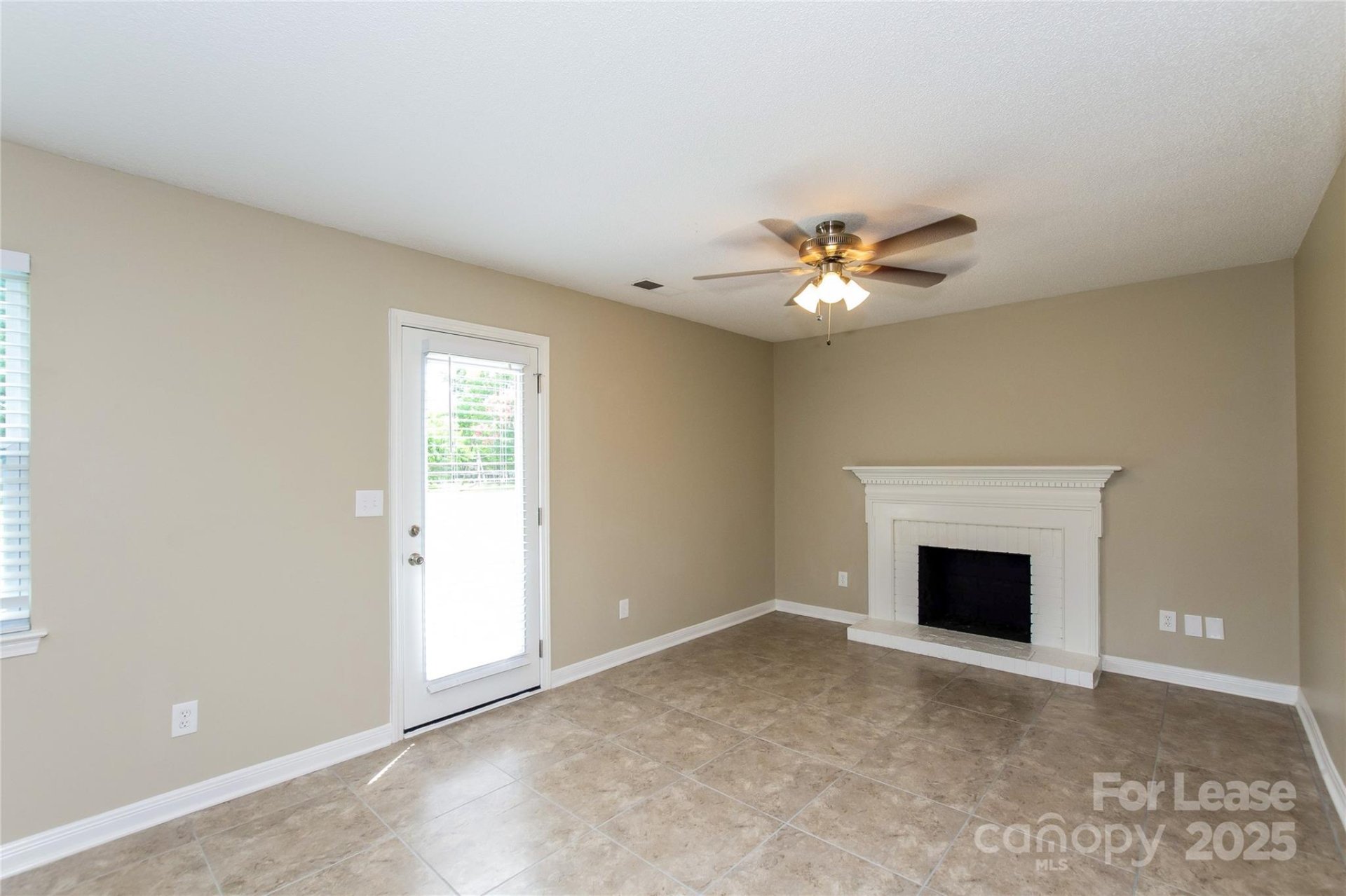 Property image 2 at 11001 Lystra Lane, Charlotte, NC 28262
