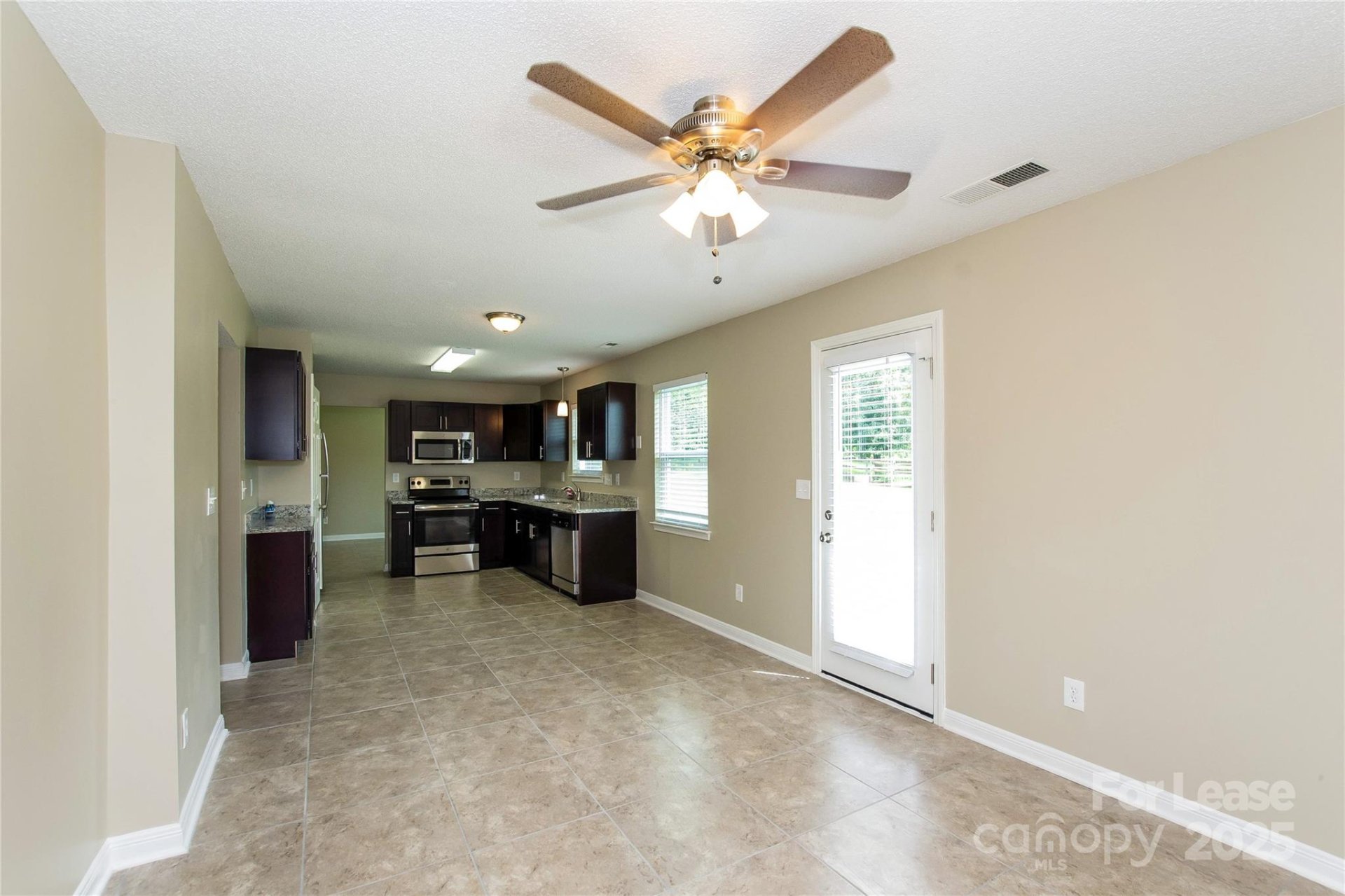 Property image 3 at 11001 Lystra Lane, Charlotte, NC 28262