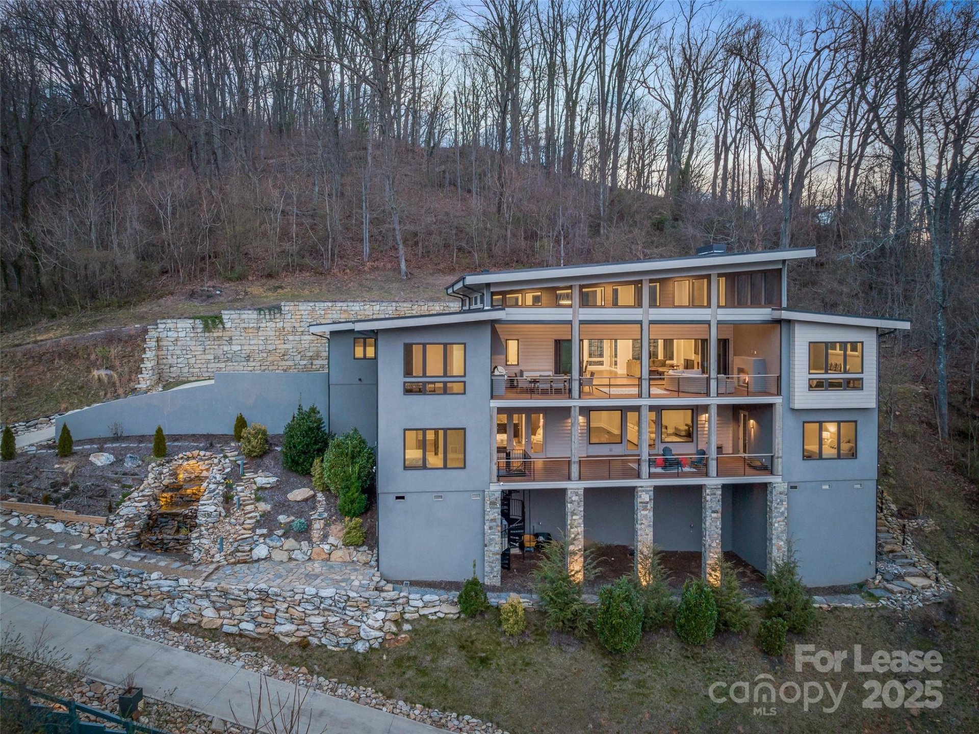 Property image 2 at 34 Grovepoint Way, Asheville, NC 28804