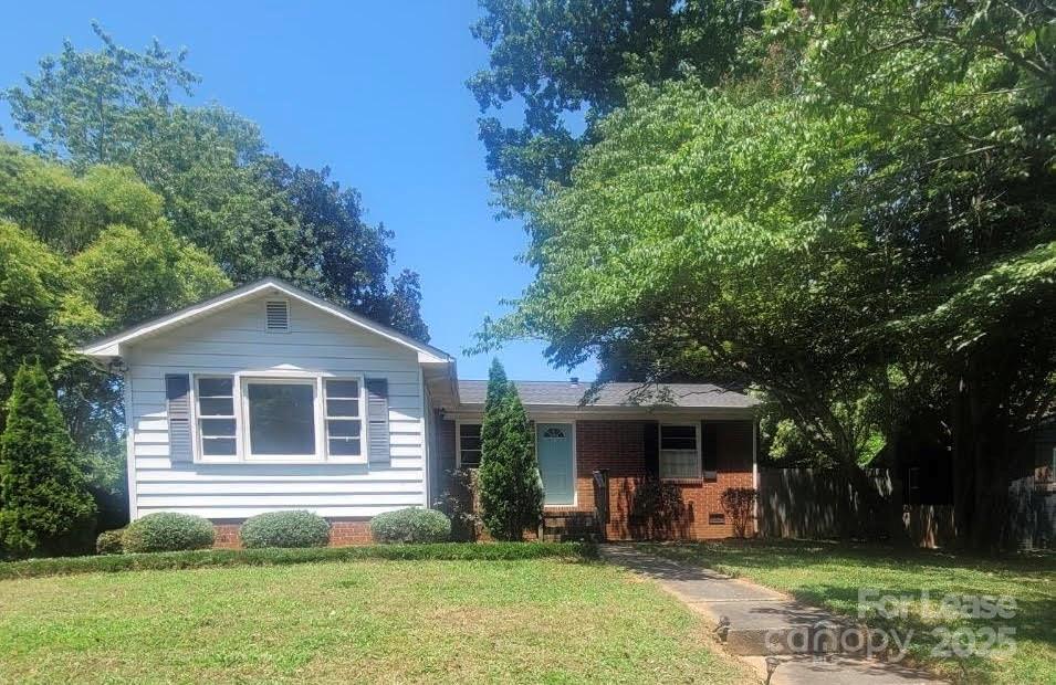 Property image 1 at 1437 Springwood Lane, Charlotte, NC 28210