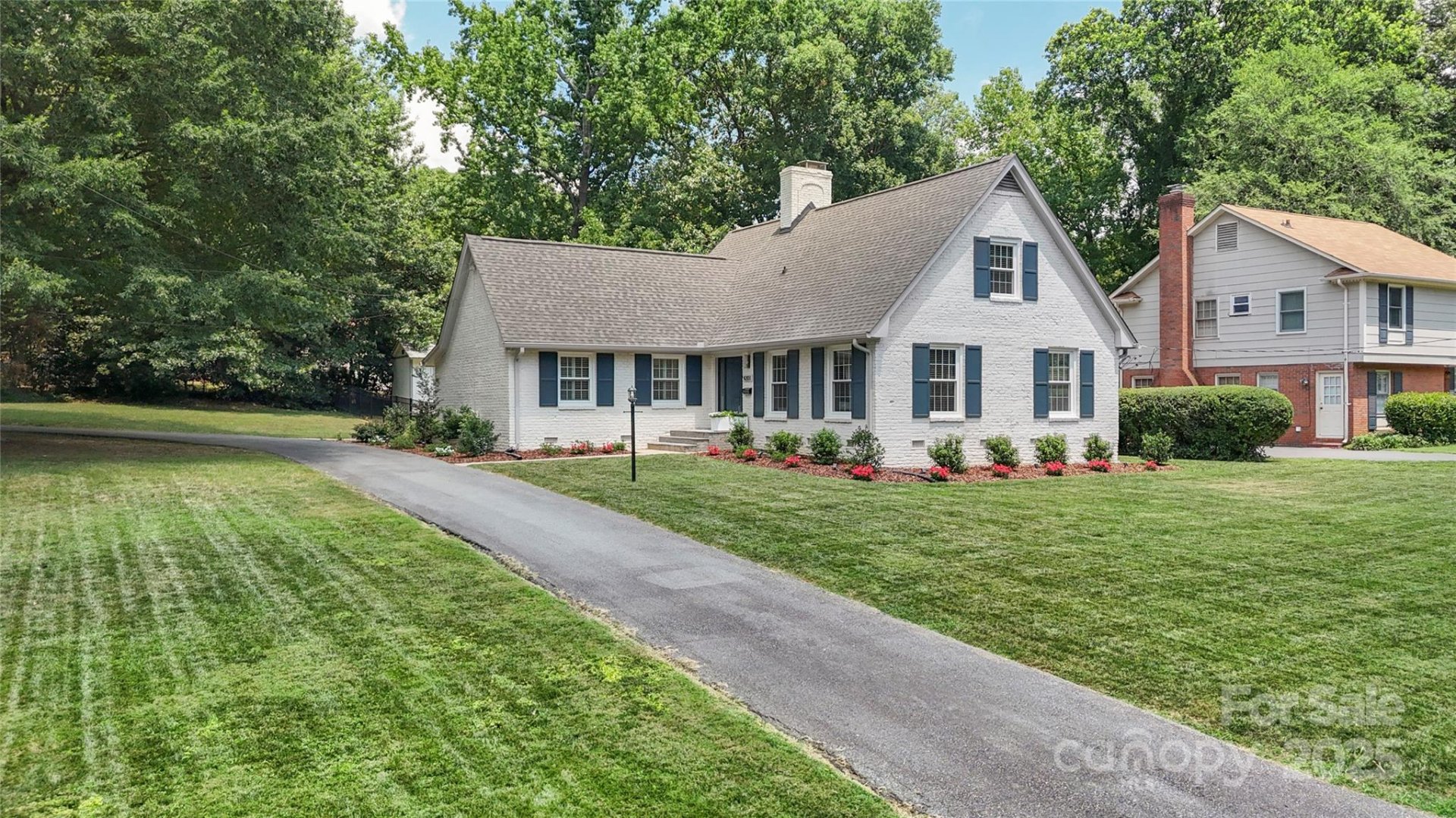 Property image 2 at 4201 Tyndale Avenue, Charlotte, NC 28210