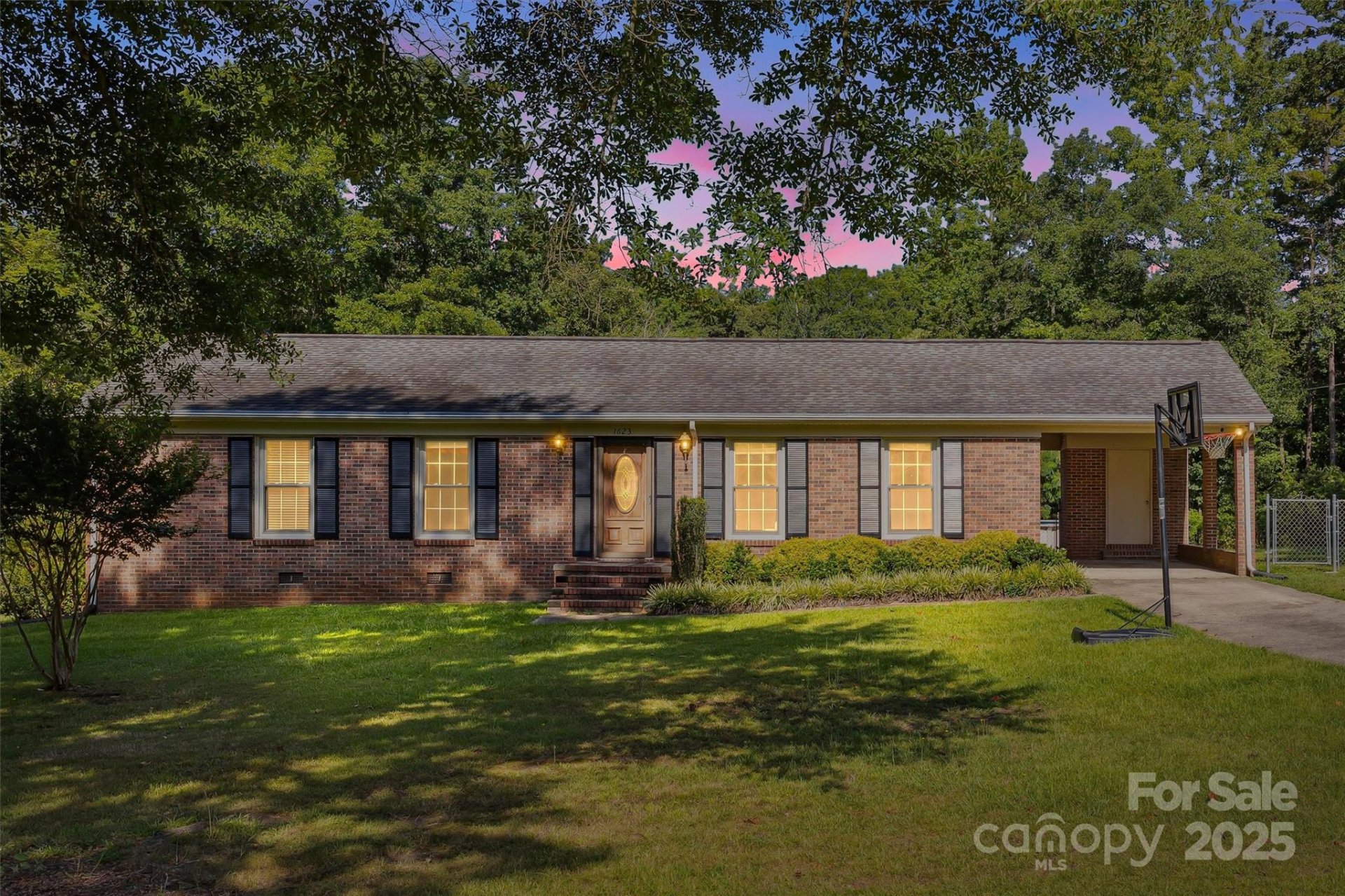 Property image 2 at 1623 E Lakewood Drive, Rock Hill, SC 29732
