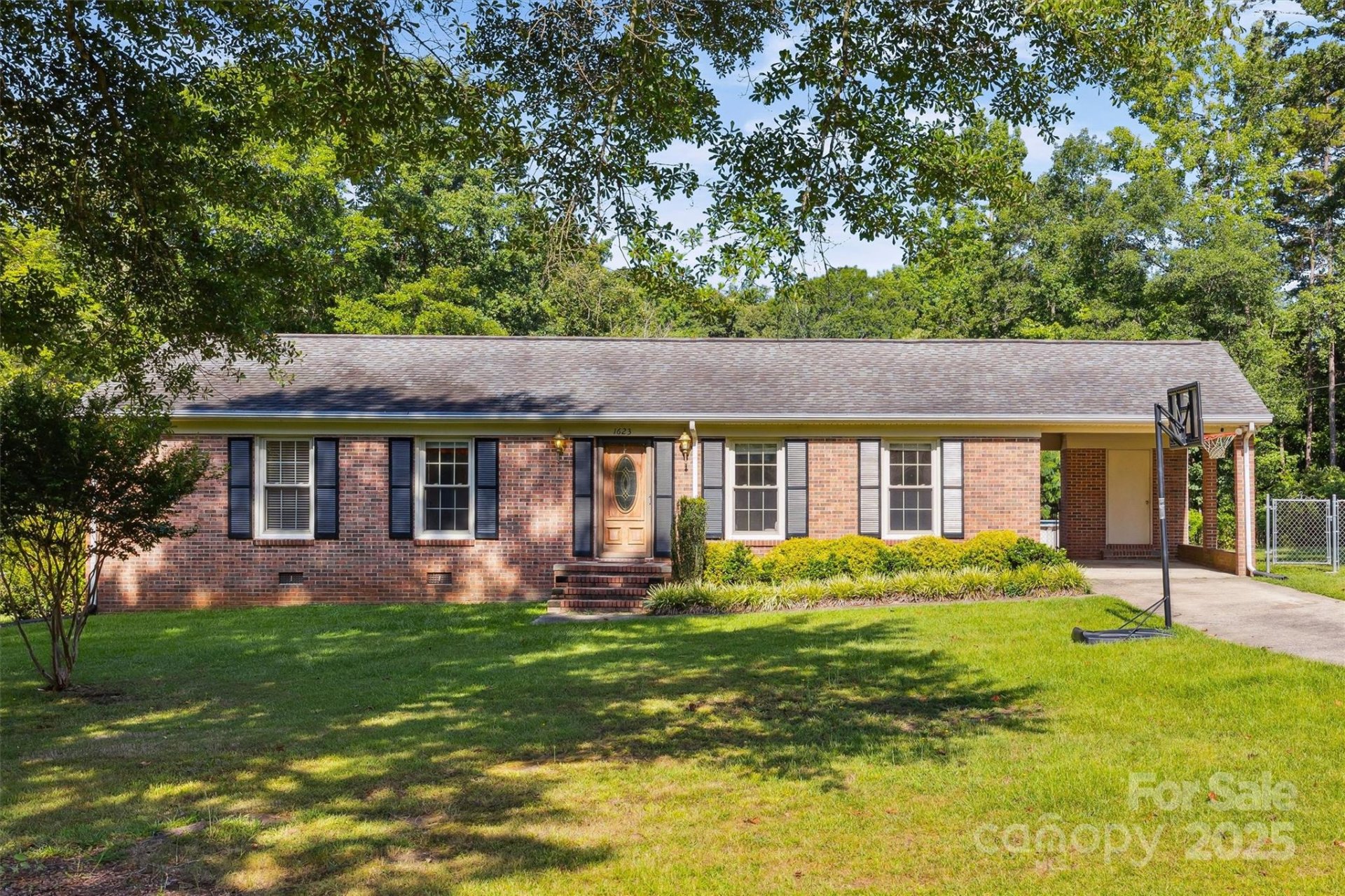Property image 3 at 1623 E Lakewood Drive, Rock Hill, SC 29732