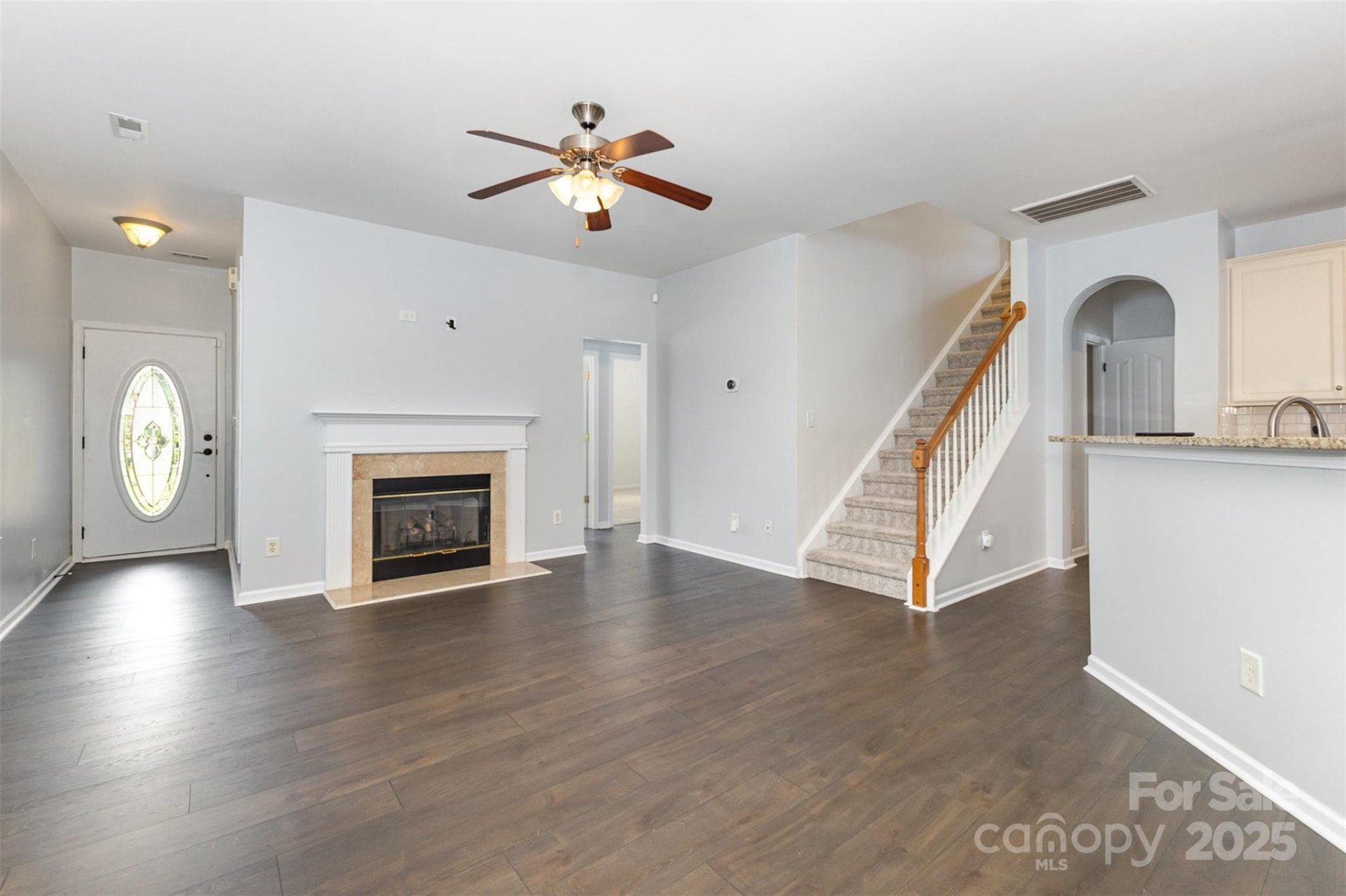 Property image 5 at 6533 Falls Lake Drive, Charlotte, NC 28270