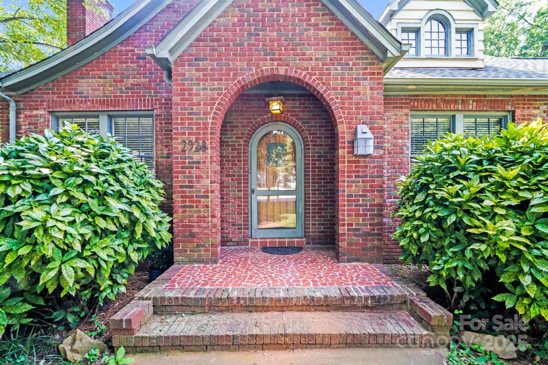 Property image 5 at 2928 Park Road, Charlotte, NC 28209