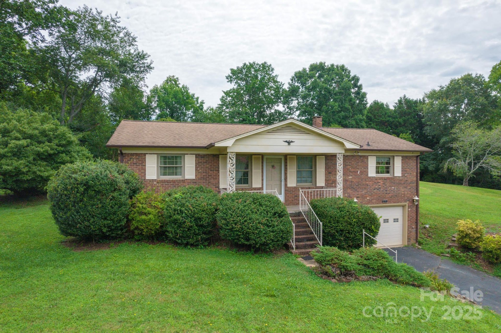 554 Wildlife Access Road