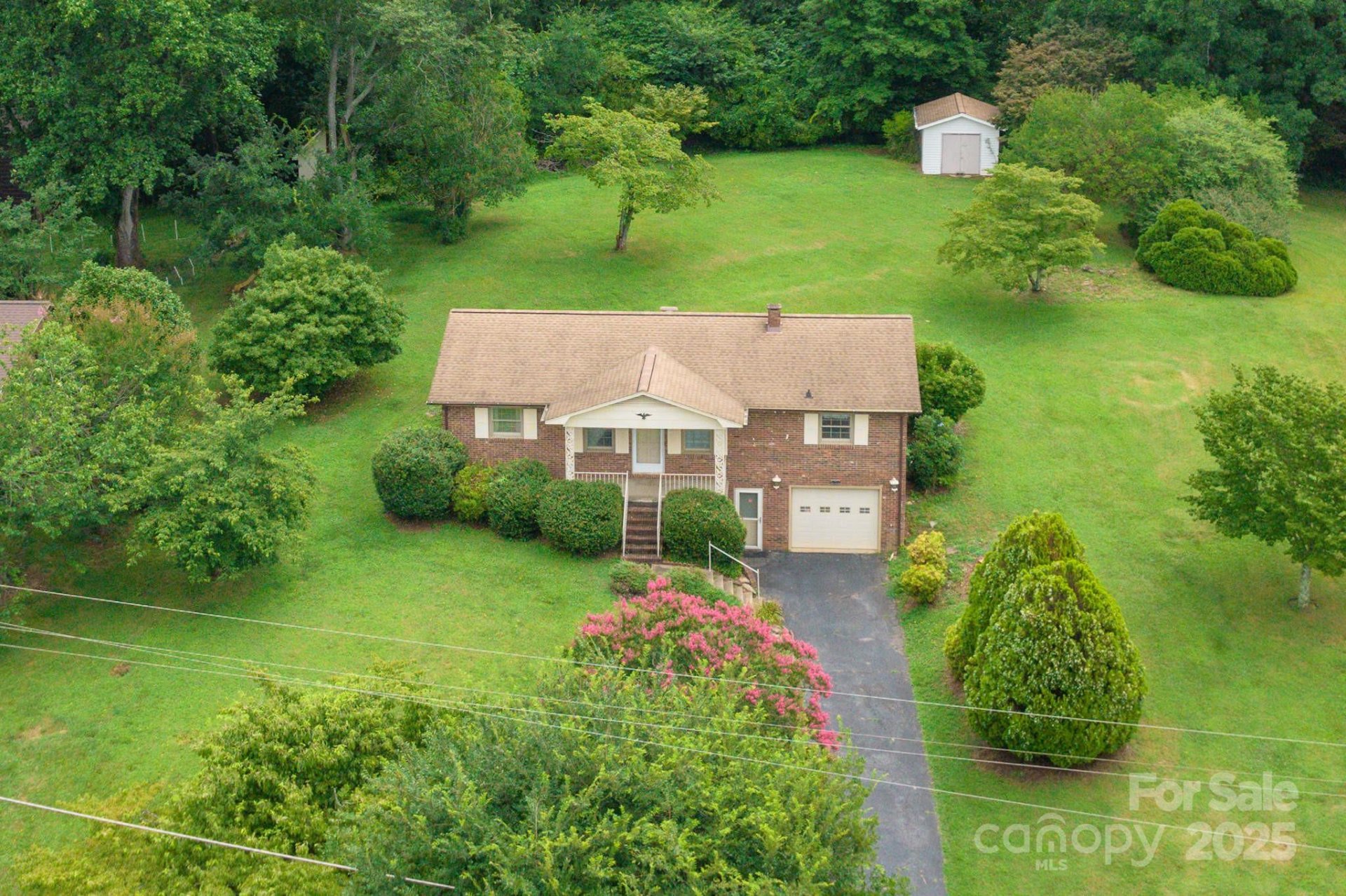 Property image 5 at 554 Wildlife Access Road, Hickory, NC 28601