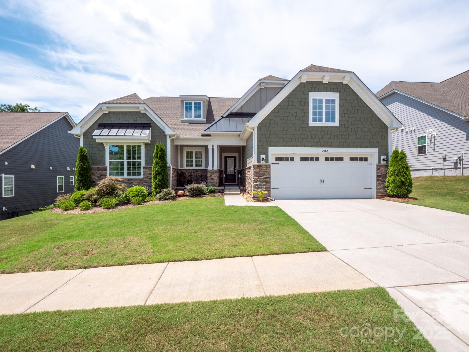 2042 Acadia Falls Lane