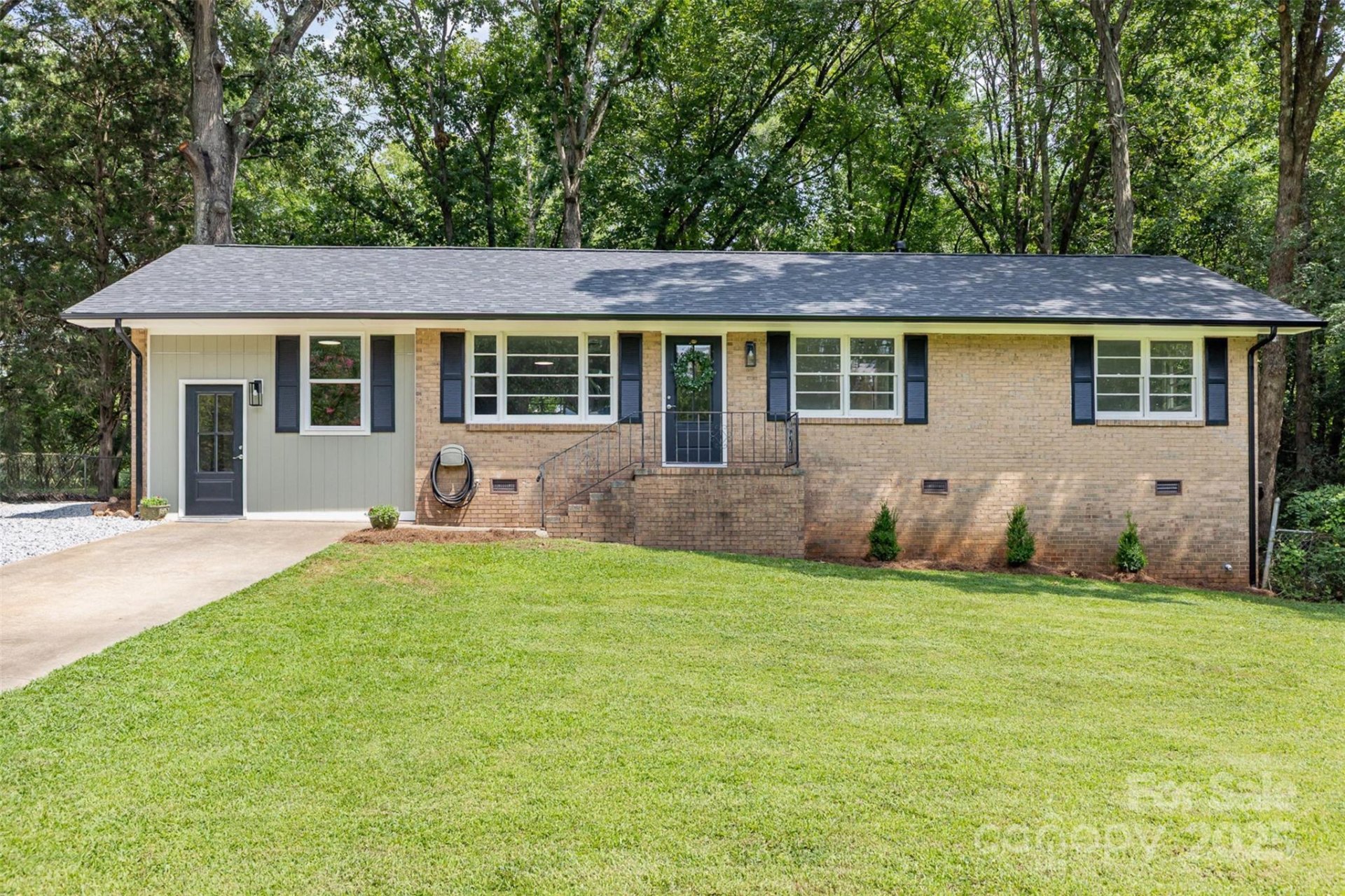 Property image 2 at 1948 Marett Boulevard, Rock Hill, SC 29732
