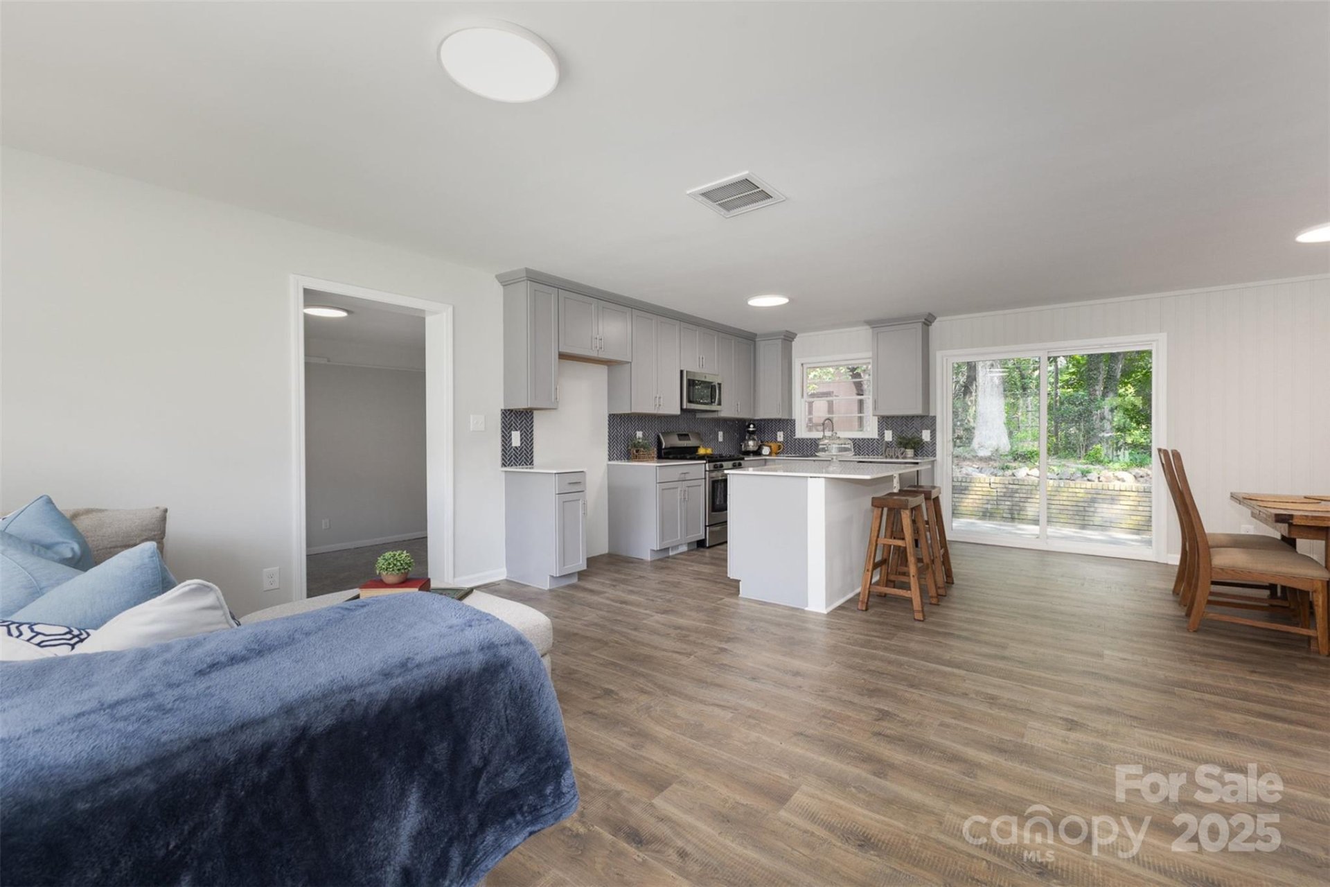 Property image 4 at 1948 Marett Boulevard, Rock Hill, SC 29732