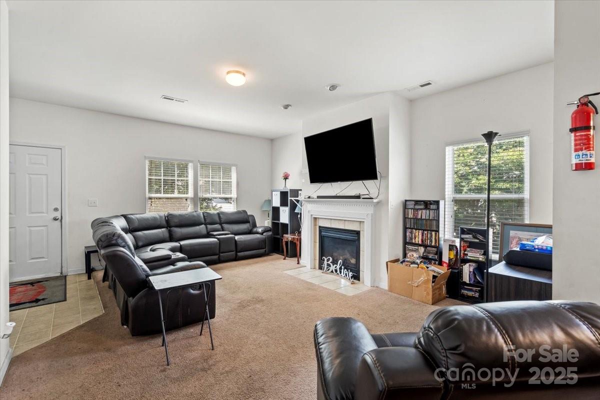 Property image 2 at 123 Kingsgate Court, Statesville, NC 28625